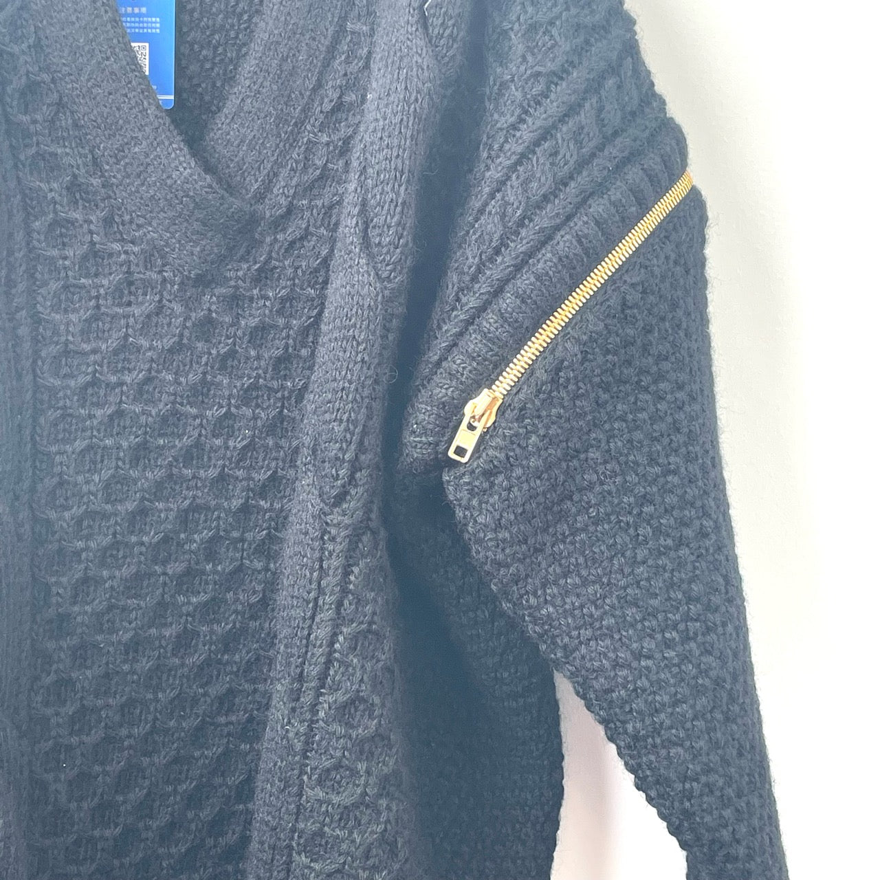 Gucci - Other - Wool - Black - (S)