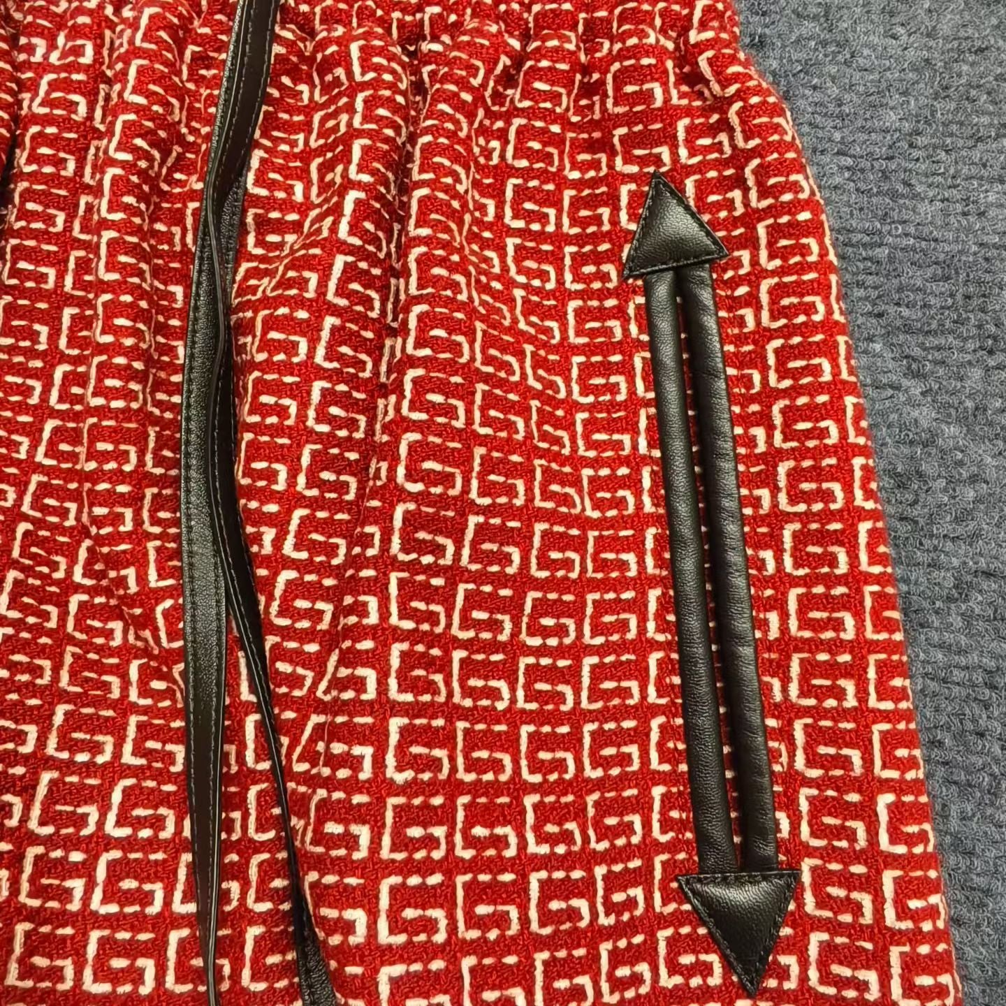Gucci - Other - Wool - Red - (38)