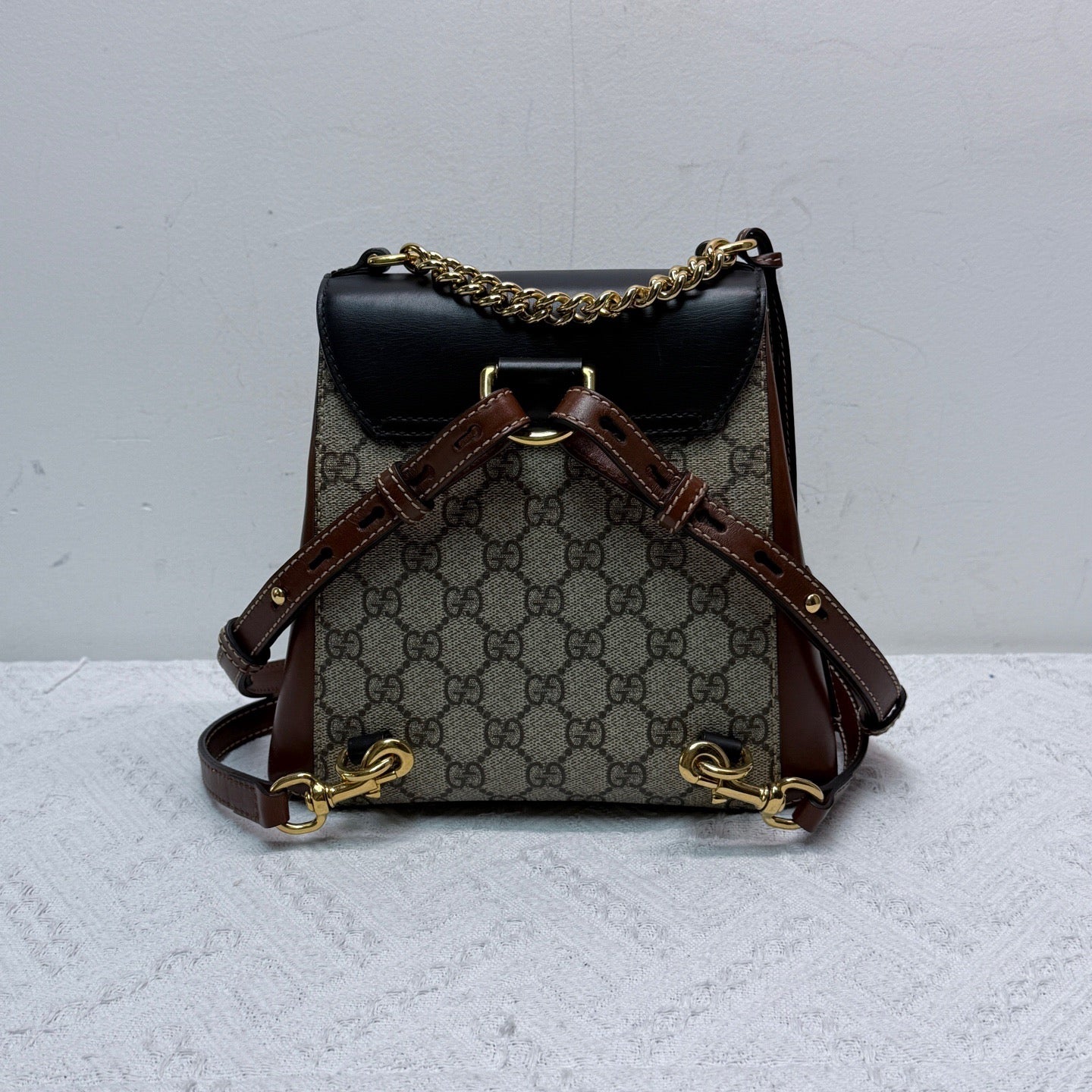 Gucci - Padlock Backpack - GG Supreme canvas with brown and black leather trim - Beige, Brown and Black with Gold-Tone Hardware - (mini)