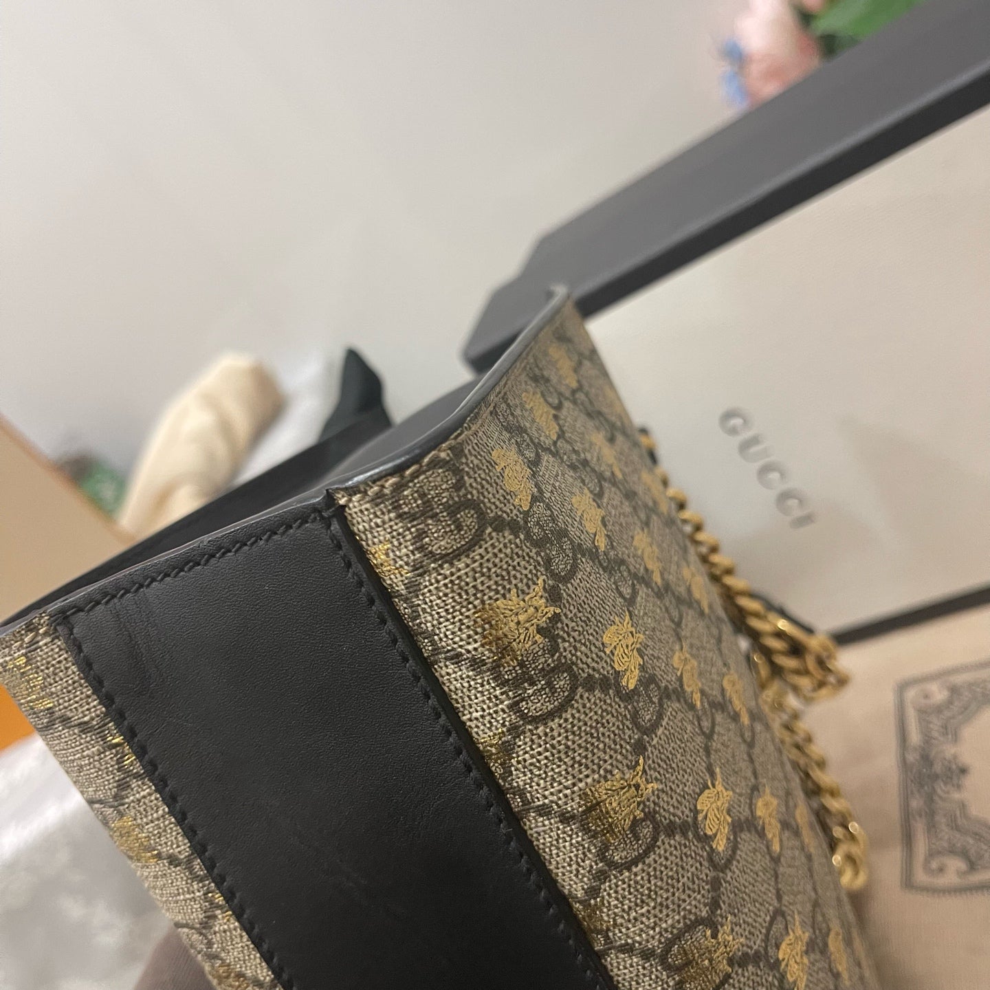Gucci - Padlock Bee - GG Supreme canvas with leather trim - Beige and Ebony with Gold Bee Print and Black Leather - (small)