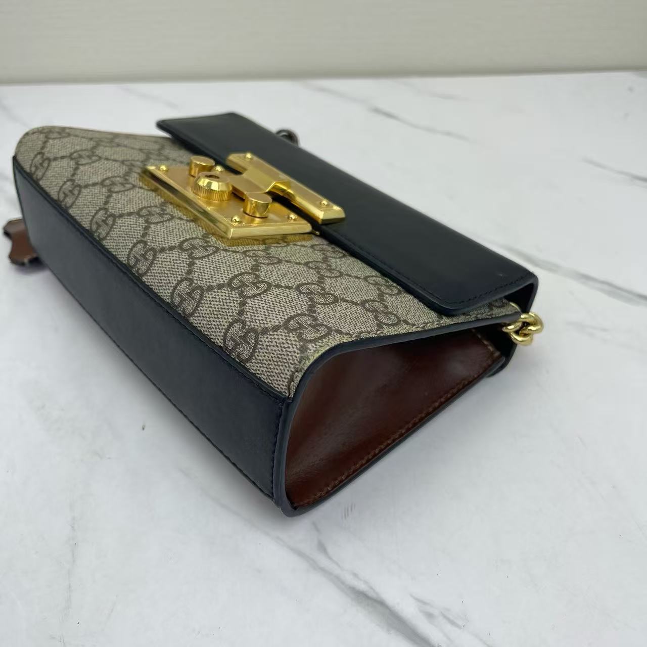 Gucci - Padlock Chain Bag - GG Supreme canvas with leather trim - Black - (small)