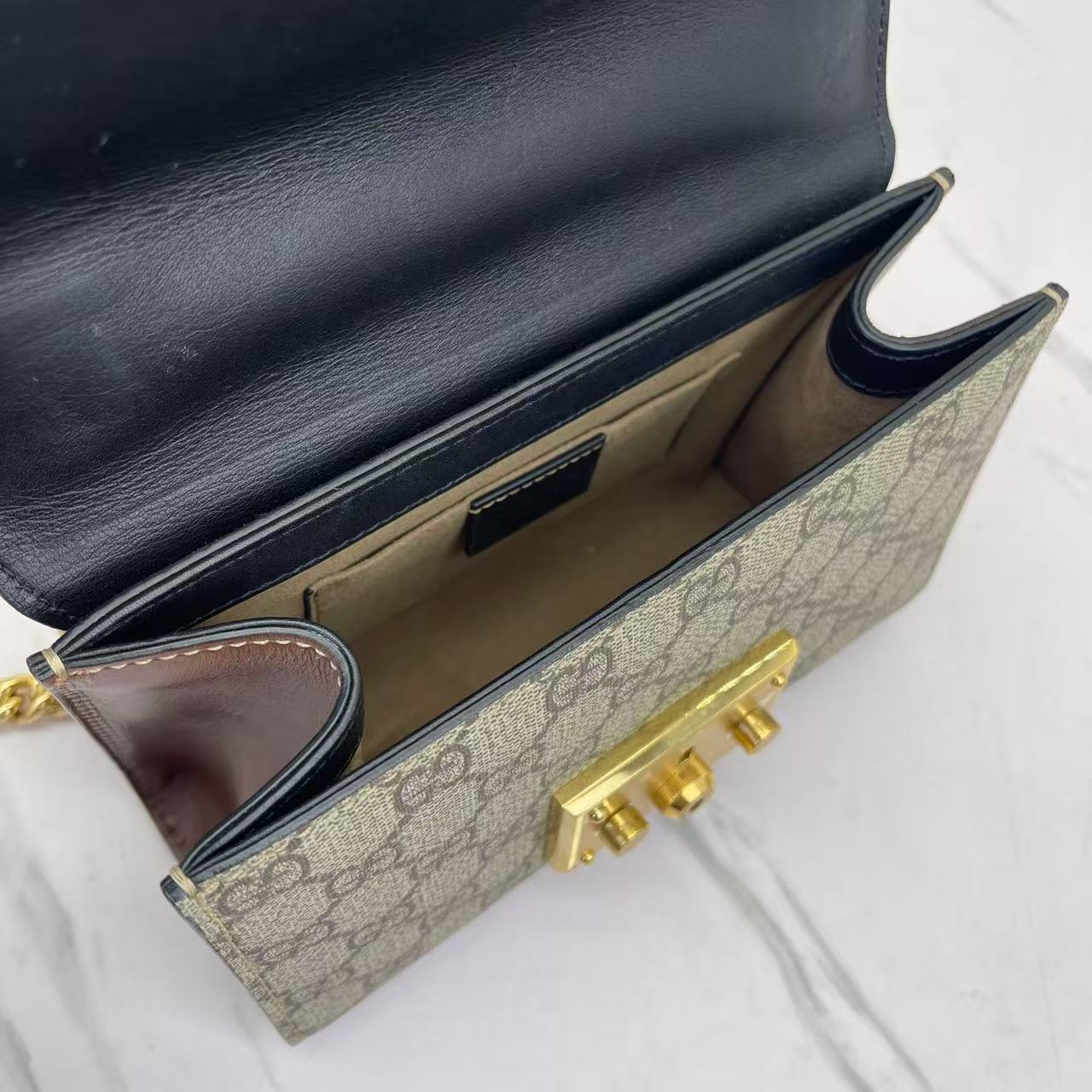 Gucci - Padlock Chain Bag - GG Supreme canvas with leather trim - Black - (small)