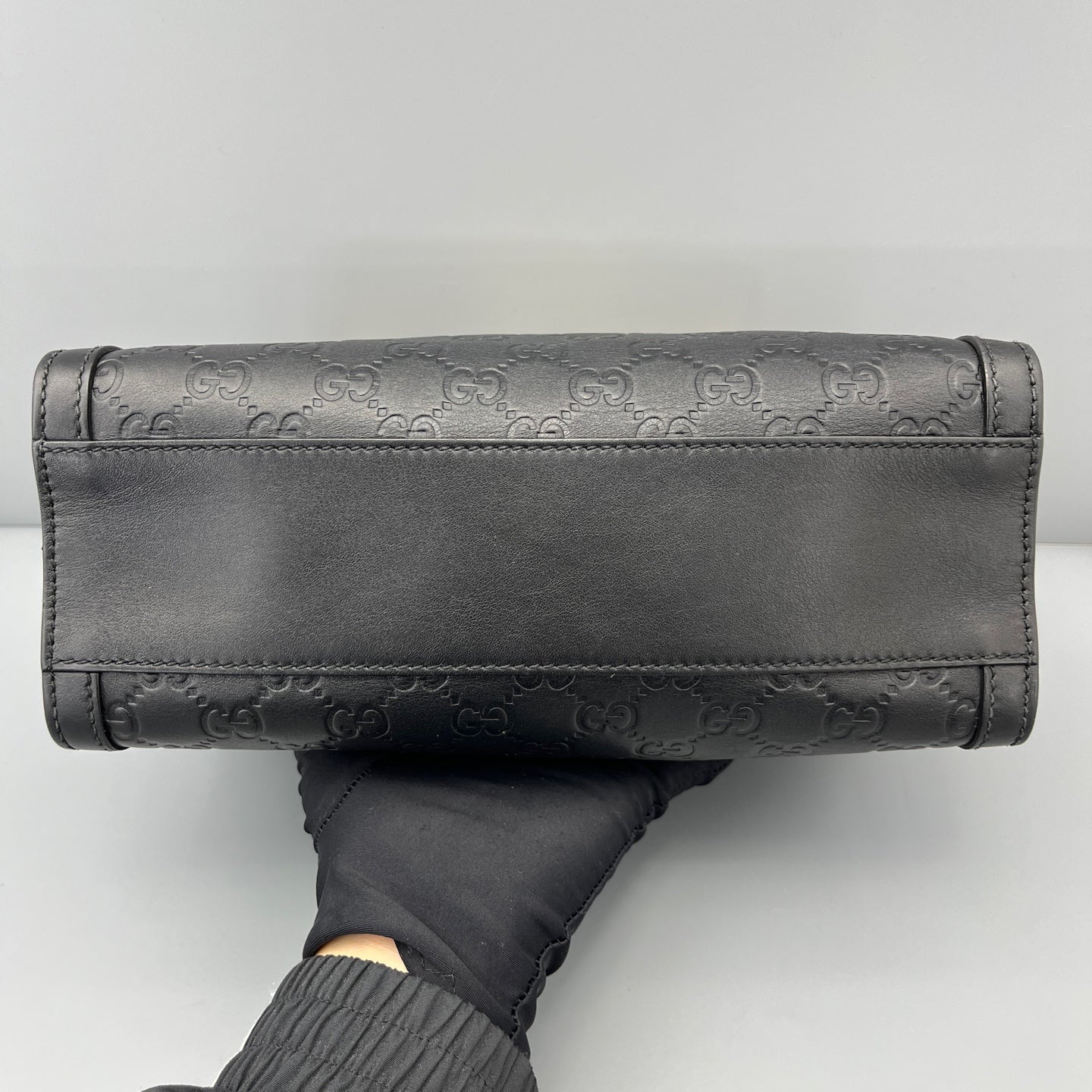 Gucci - Padlock Chain Shoulder Bag - Leather - Black
