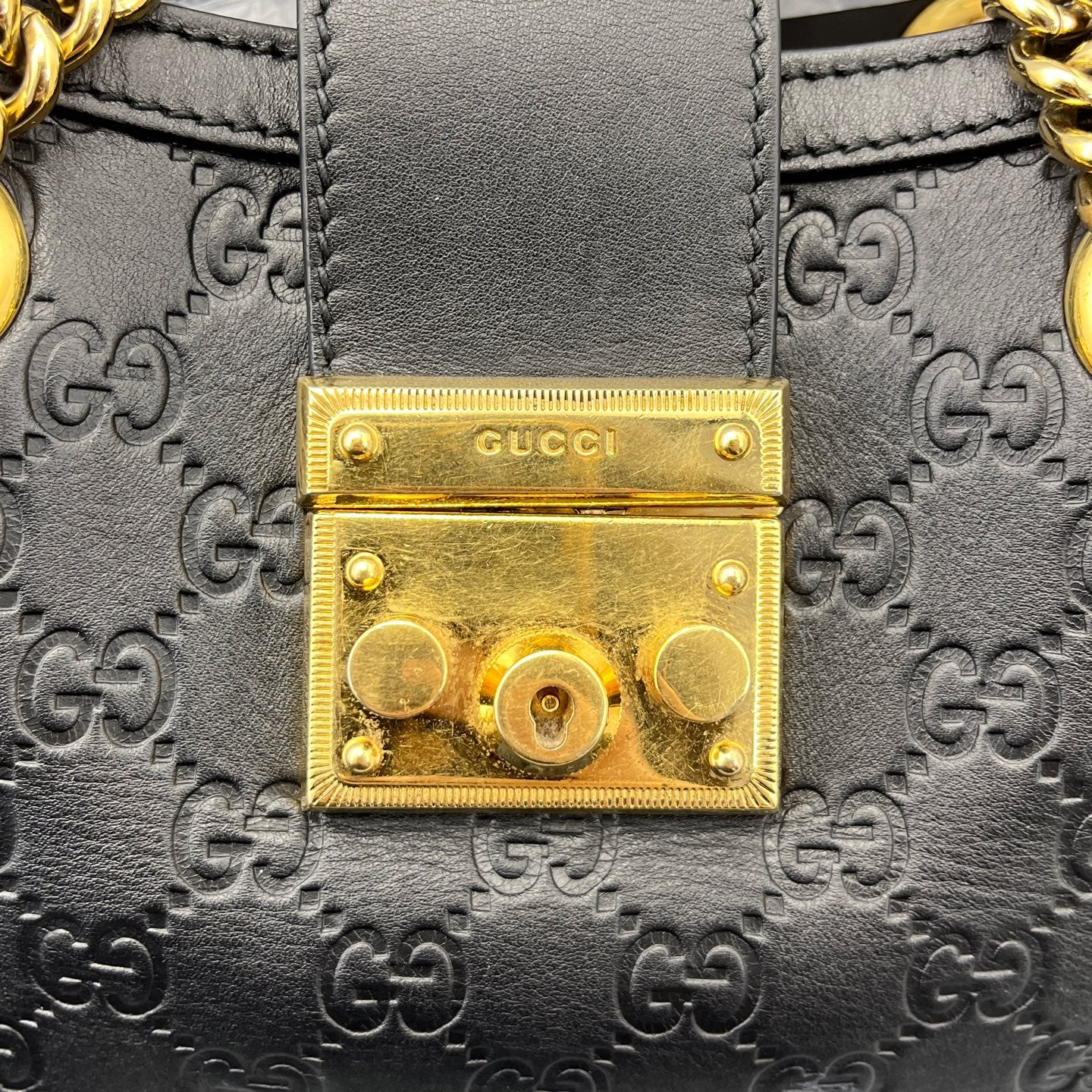 Gucci - Padlock Chain Shoulder Bag - Leather - Black