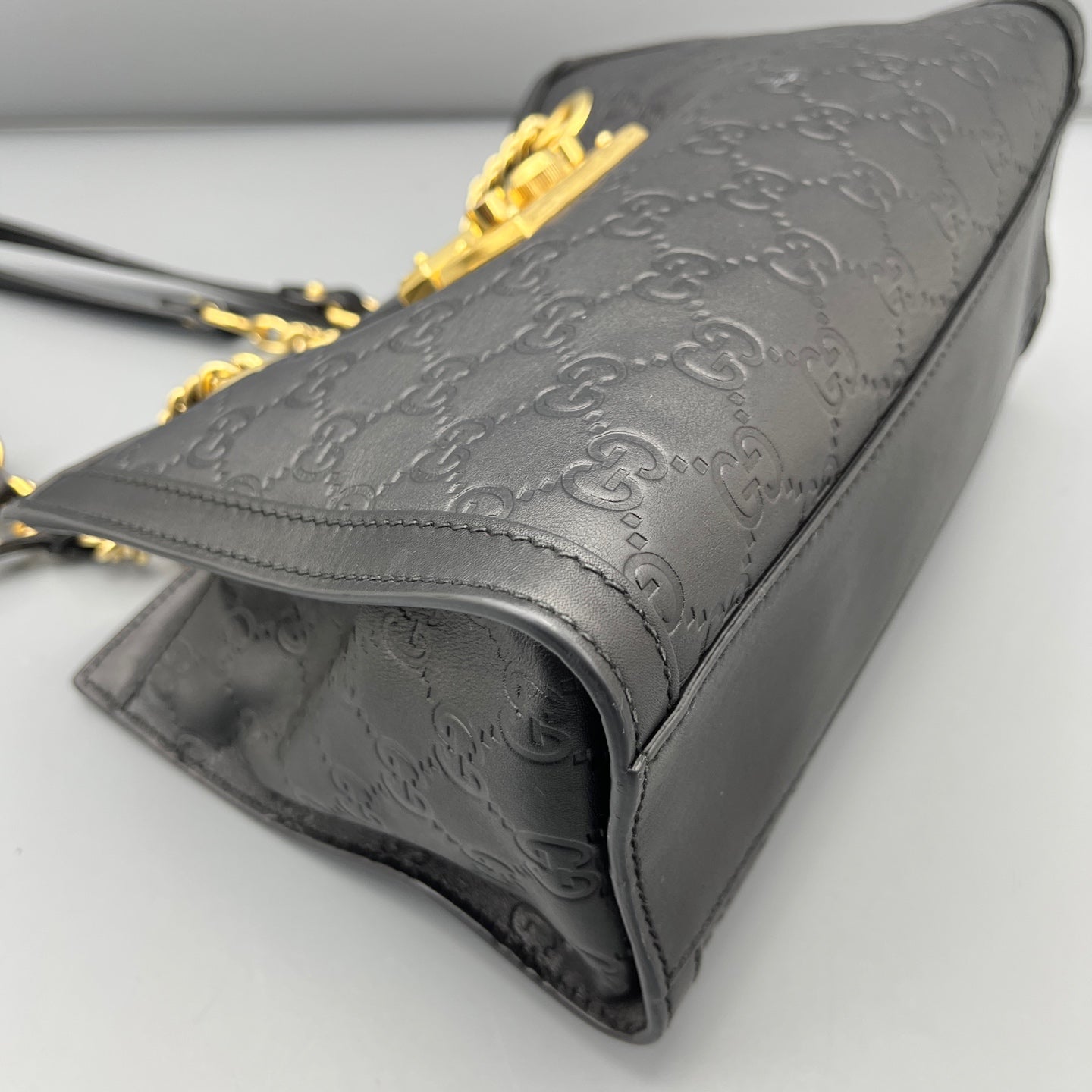 Gucci - Padlock Chain Shoulder Bag - Leather - Black
