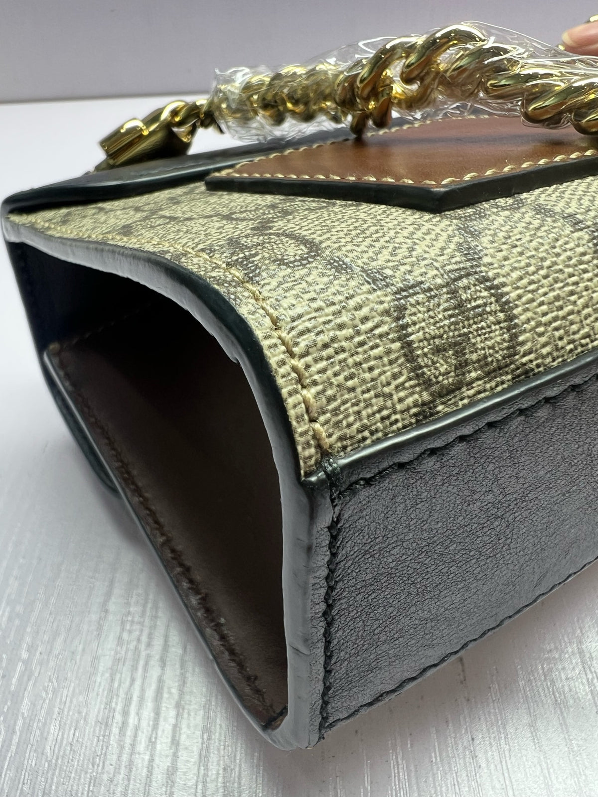 Gucci - Padlock - Cloth - Beige