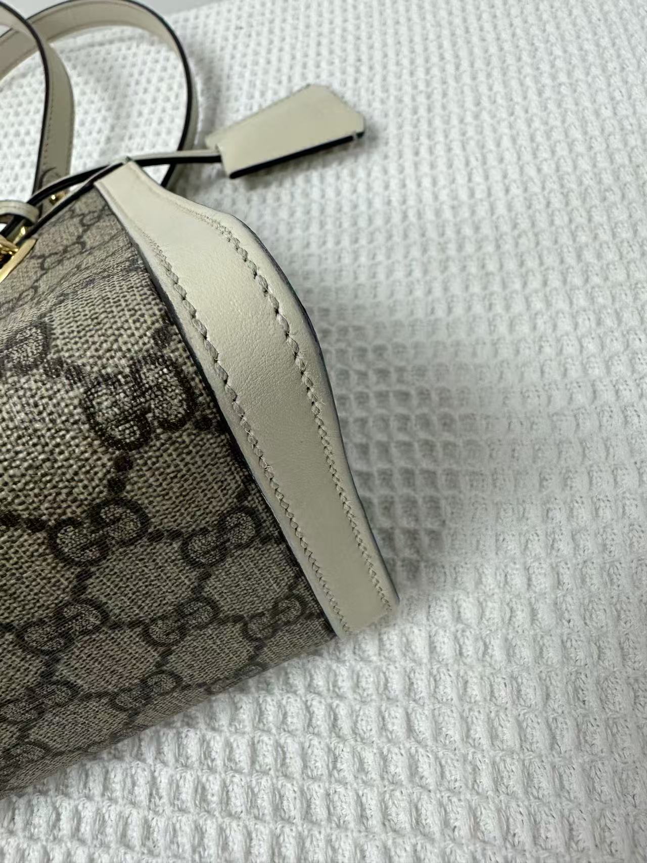 Gucci - Padlock - GG Supreme canvas and Leather - White - (Small)