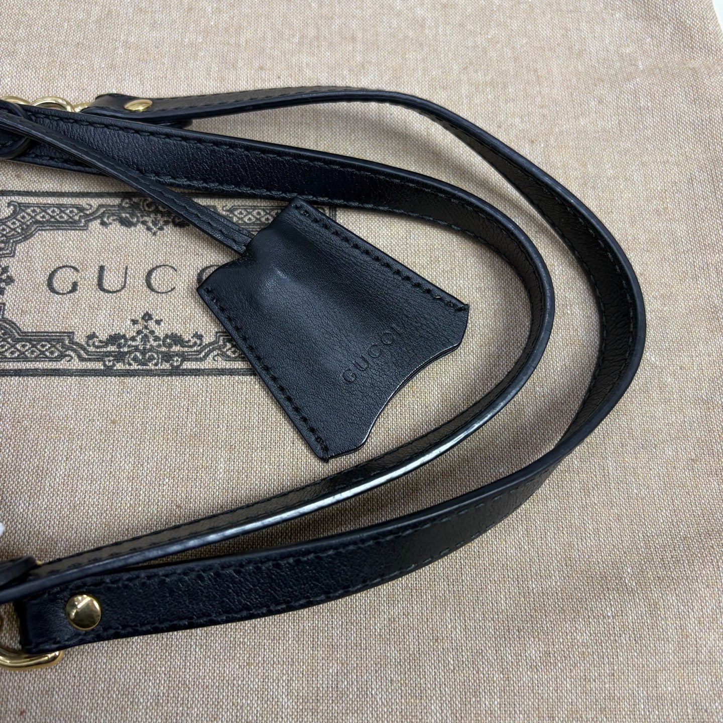 Gucci - Padlock - GG Supreme canvas with black leather trim - Beige and Black with Gold-Tone Hardware - (medium)