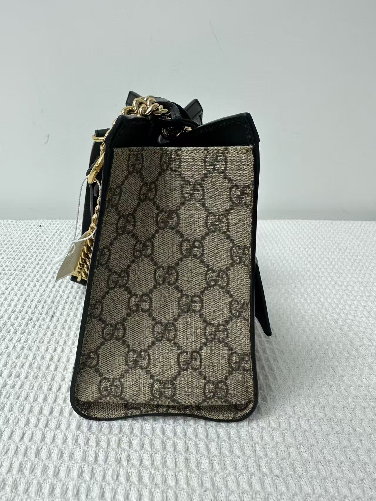 Gucci - Padlock - GG Supreme canvas with leather trim - Beige and black - (small)