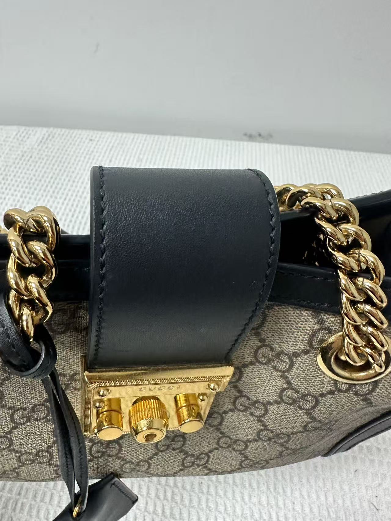 Gucci - Padlock - GG Supreme canvas with leather trim - Beige and black - (small)