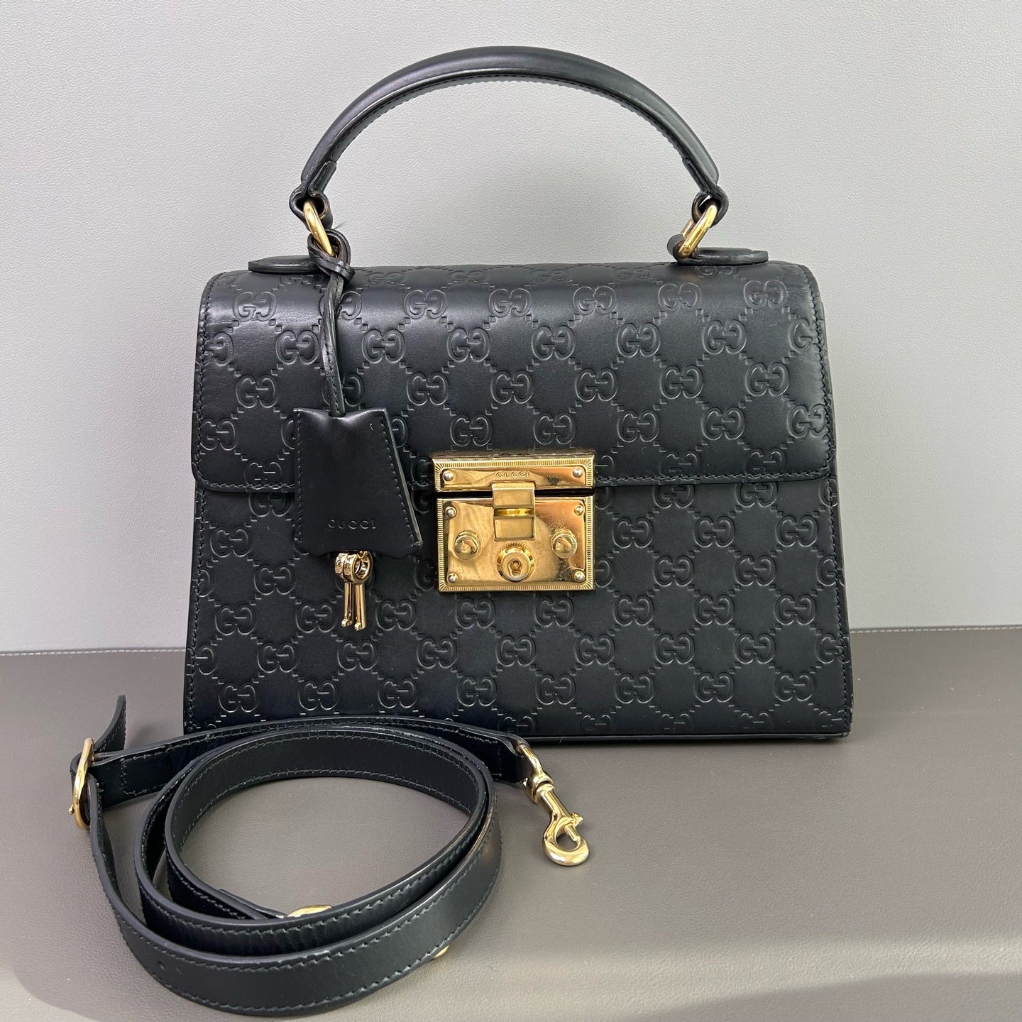 Gucci - Padlock Moonlight Box Chain Bag - Leather - Black - (medium)