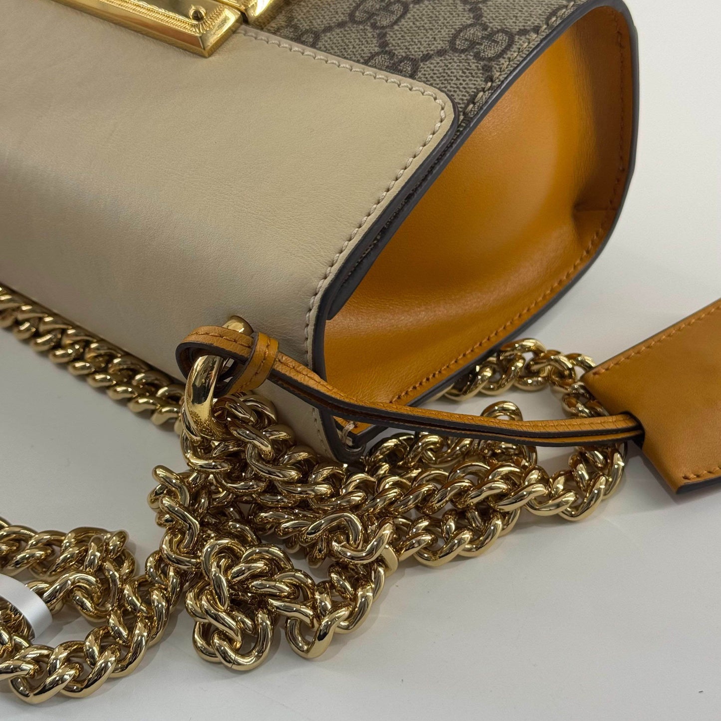 Gucci - Padlock Shoulder Bag - GG Supreme coated canvas and smooth leather - Beige and brown with white flap - (small)