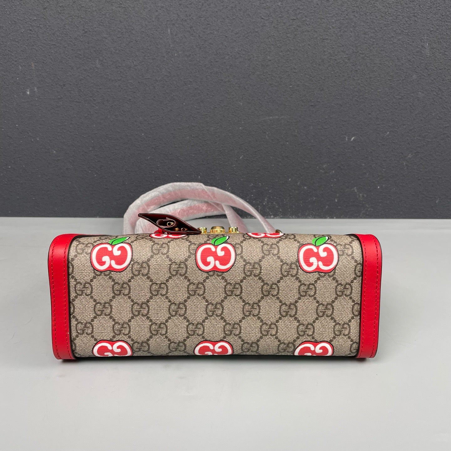Gucci - Padlock Small Apple Print Tote Bag - GG Supreme canvas with leather trim - Multicolour - (Small)