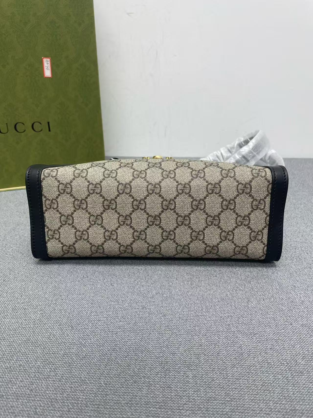 Gucci - Padlock Small - GG Supreme canvas with leather trim - Beige and Black with Gold-Tone Hardware - (Small)