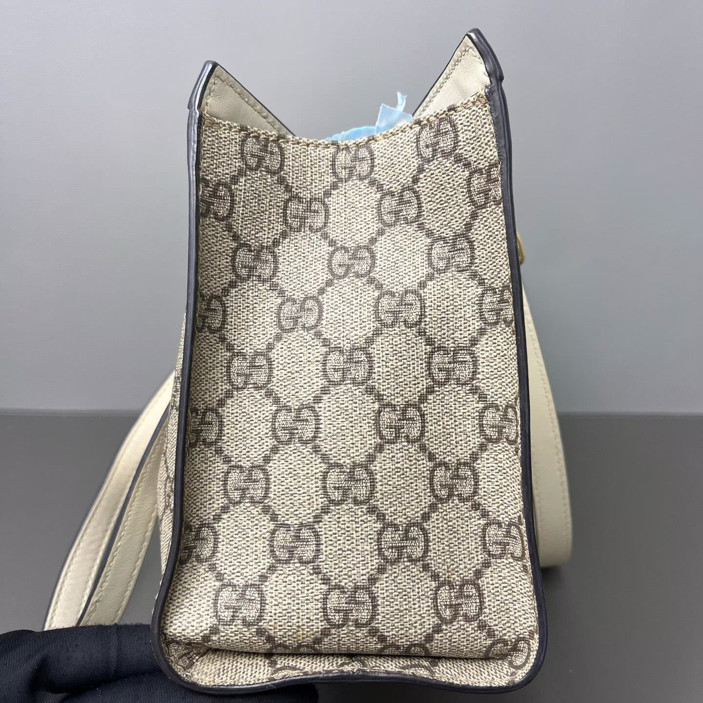 Gucci - Padlock Small - GG Supreme coated canvas with leather trim - Beige and White - (small)