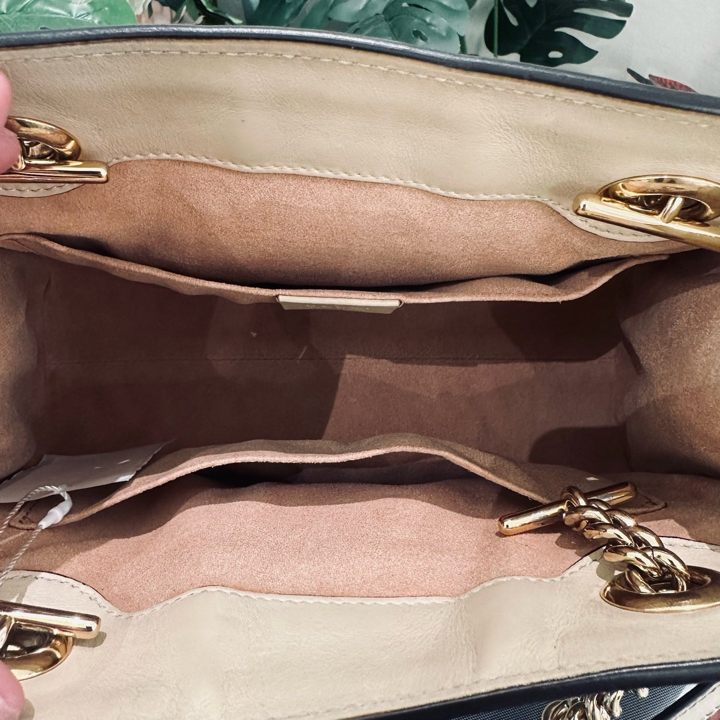 Gucci - Padlock Small Shoulder Bag - GG Supreme coated canvas with leather trim - Beige - (small)