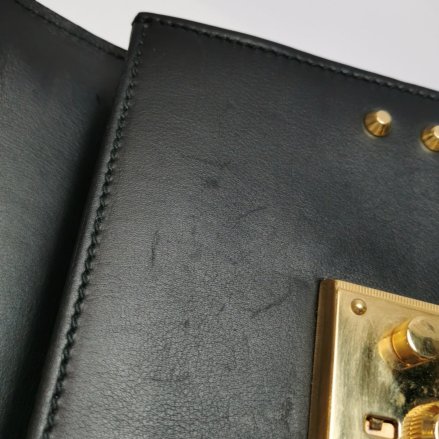 Gucci - Padlock Studded Shoulder Bag - Leather - Black - (small)