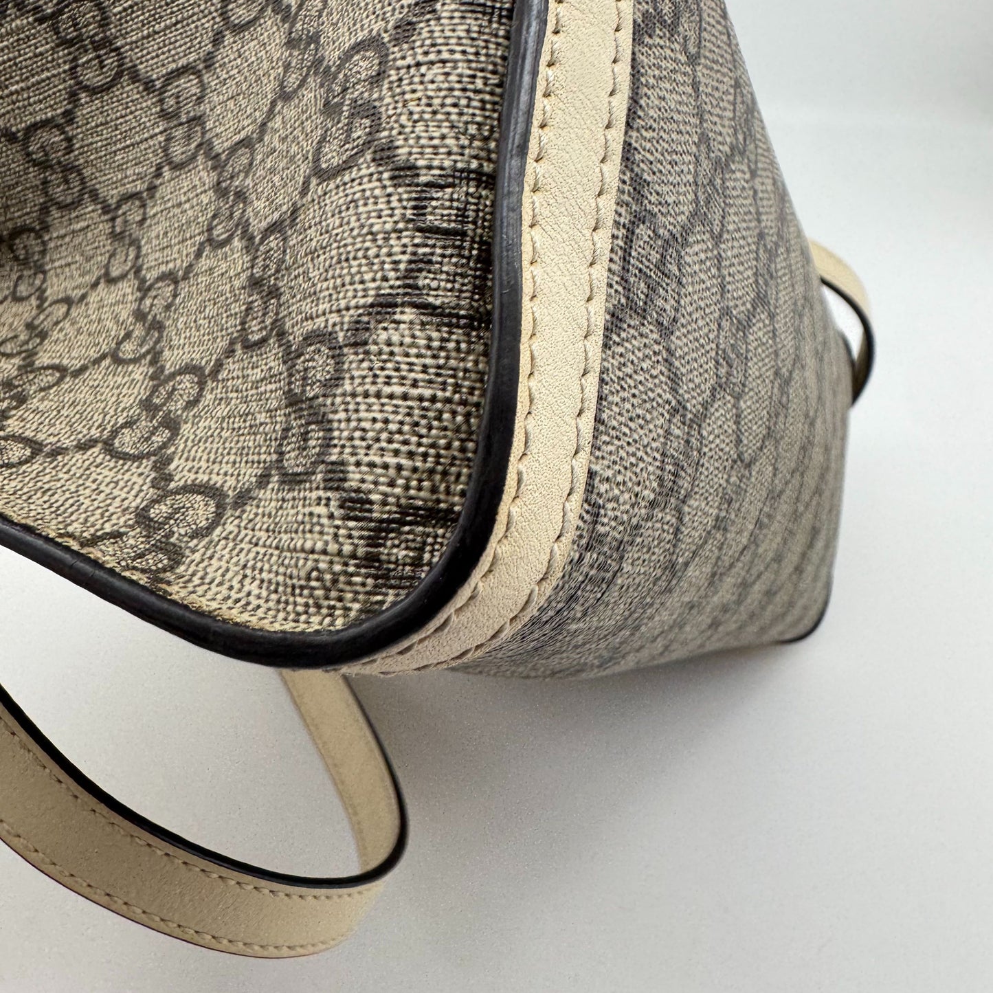 Gucci - Padlock - Synthetic - Beige - (medium)