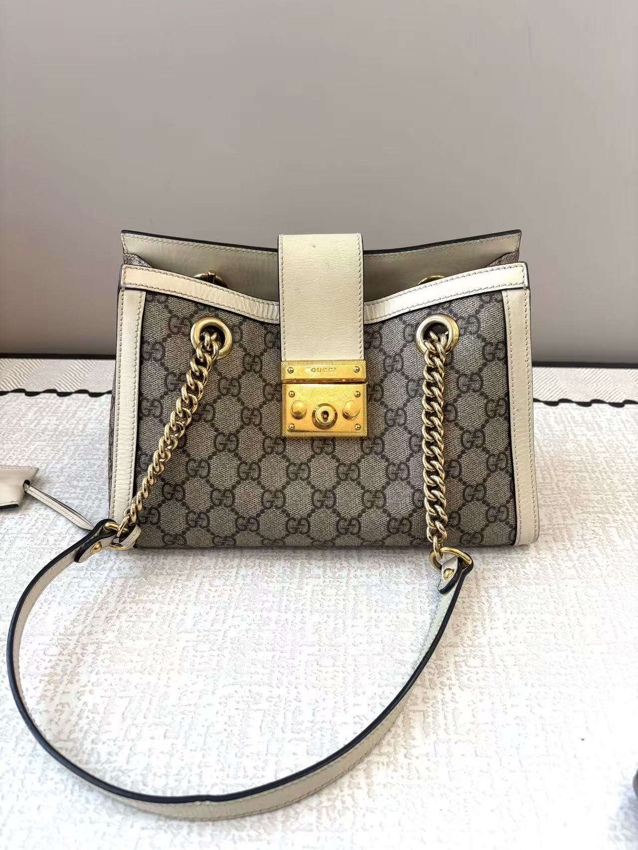 Gucci - Padlock Tote Bag - GG Supreme Canvas with Leather Trim - Ebony and White - (Small)