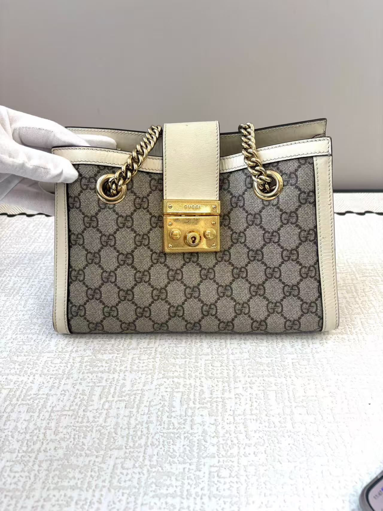 Gucci - Padlock Tote Bag - GG Supreme Canvas with Leather Trim - Ebony and White - (Small)