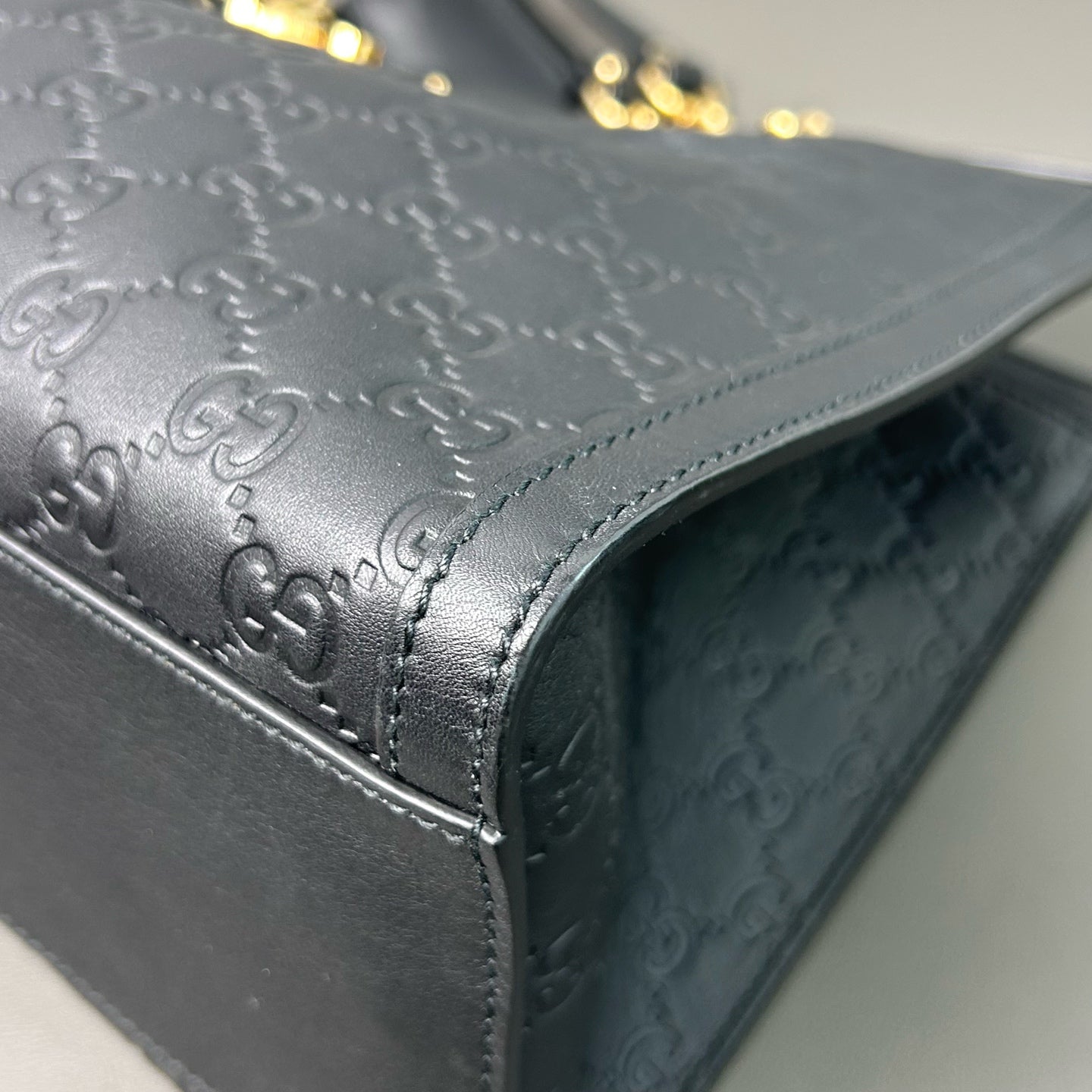 Gucci - Padlock Tote - Leather - Black - (Medium)