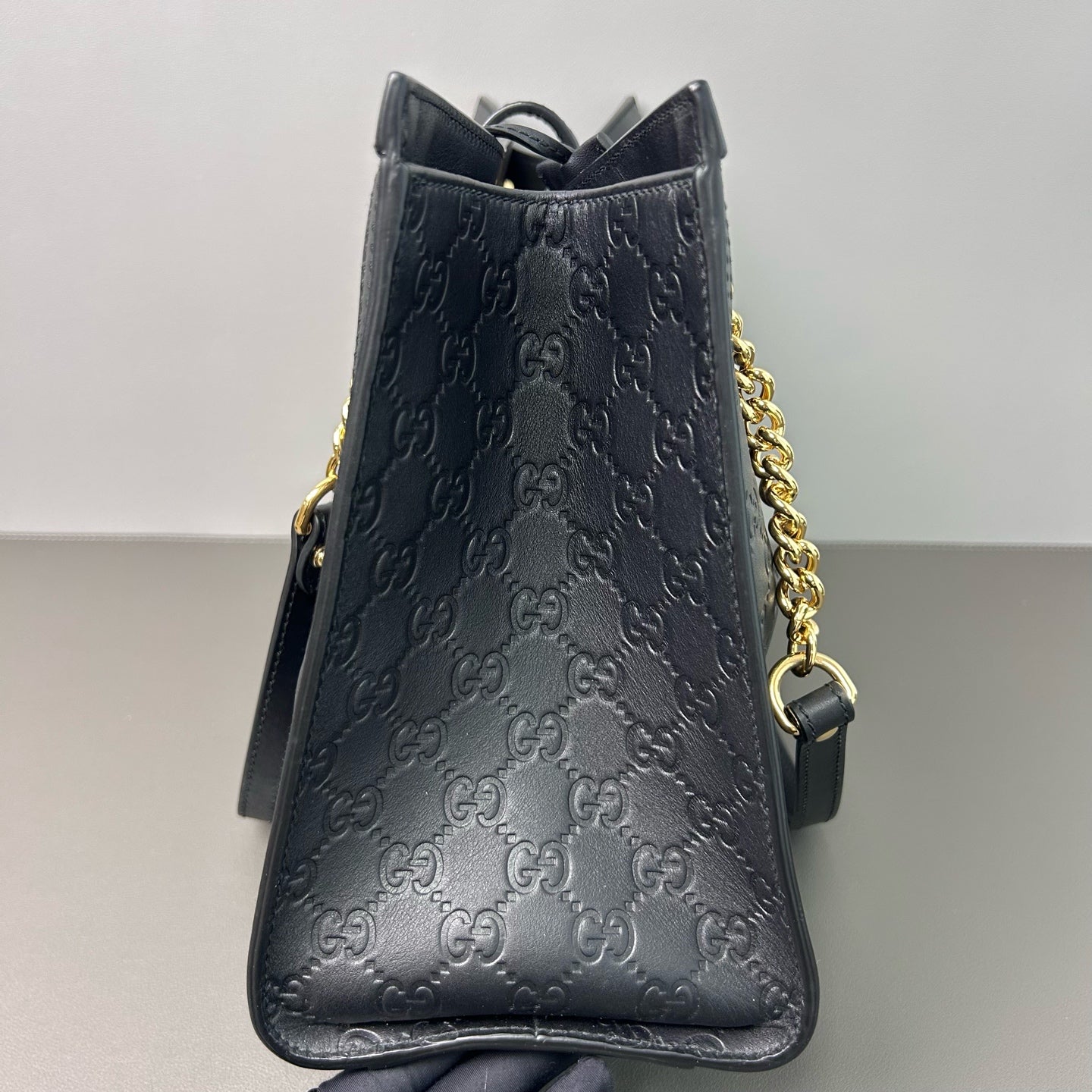 Gucci - Padlock Tote - Leather - Black - (Medium)