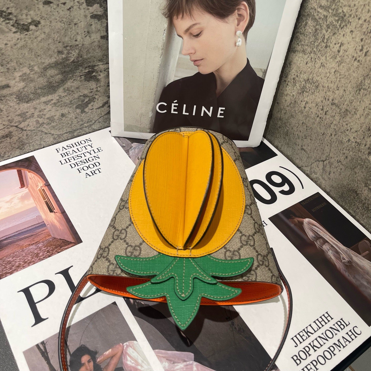 Gucci - Pineapple Mini Bucket Bag - GG Supreme canvas with leather trim and accents - Multicolour (Beige, Brown, Yellow, Green, Orange) - (mini)