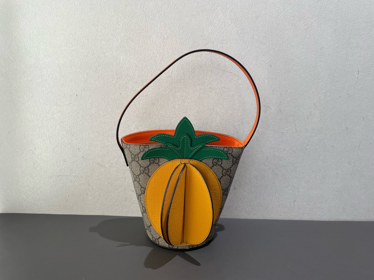 Gucci - Pineapple Mini Bucket Bag - GG Supreme canvas with leather trim and accents - Multicolour (Beige, Brown, Yellow, Green, Orange) - (mini)