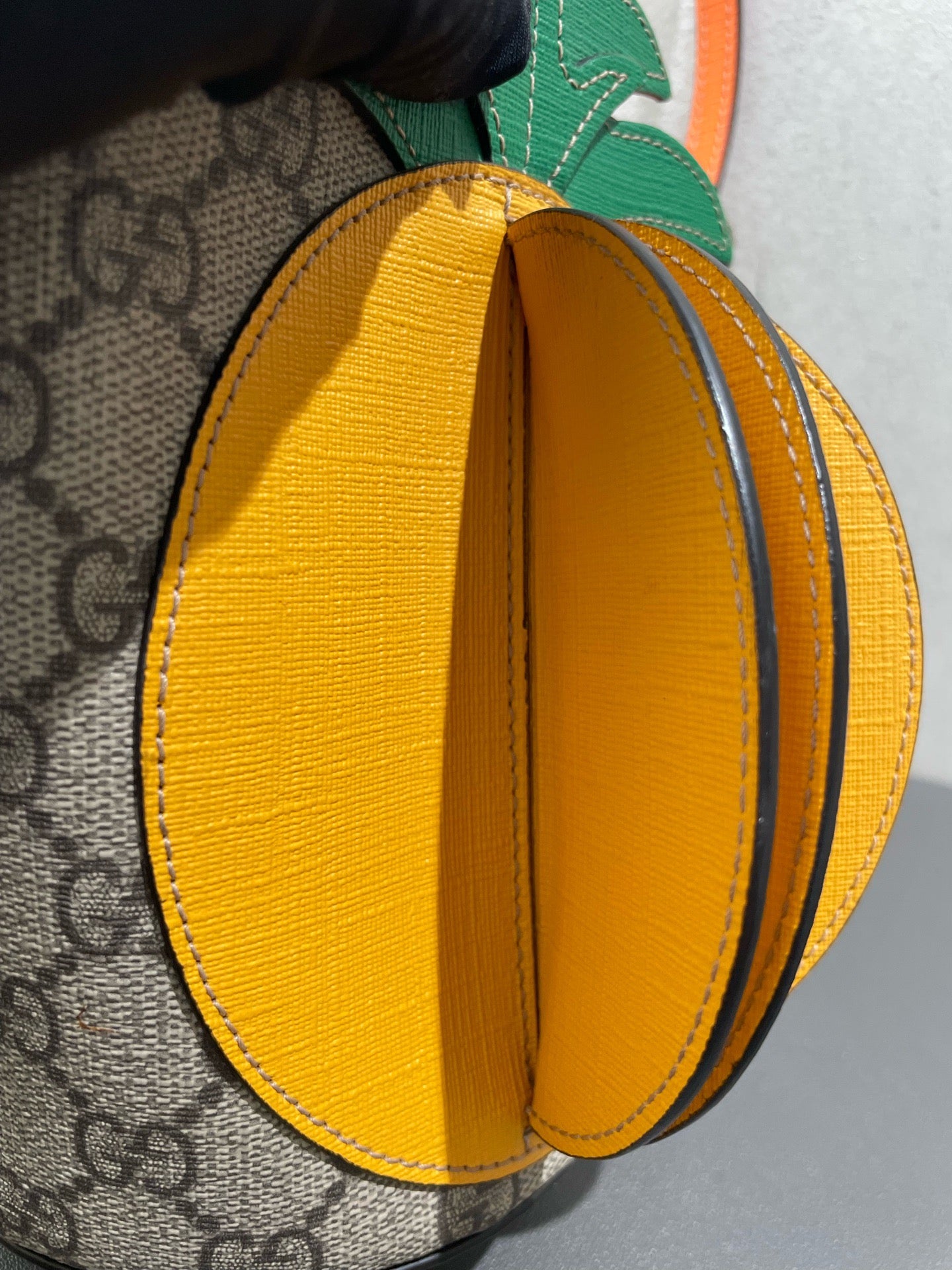 Gucci - Pineapple Mini Bucket Bag - GG Supreme canvas with leather trim and accents - Multicolour (Beige, Brown, Yellow, Green, Orange) - (mini)