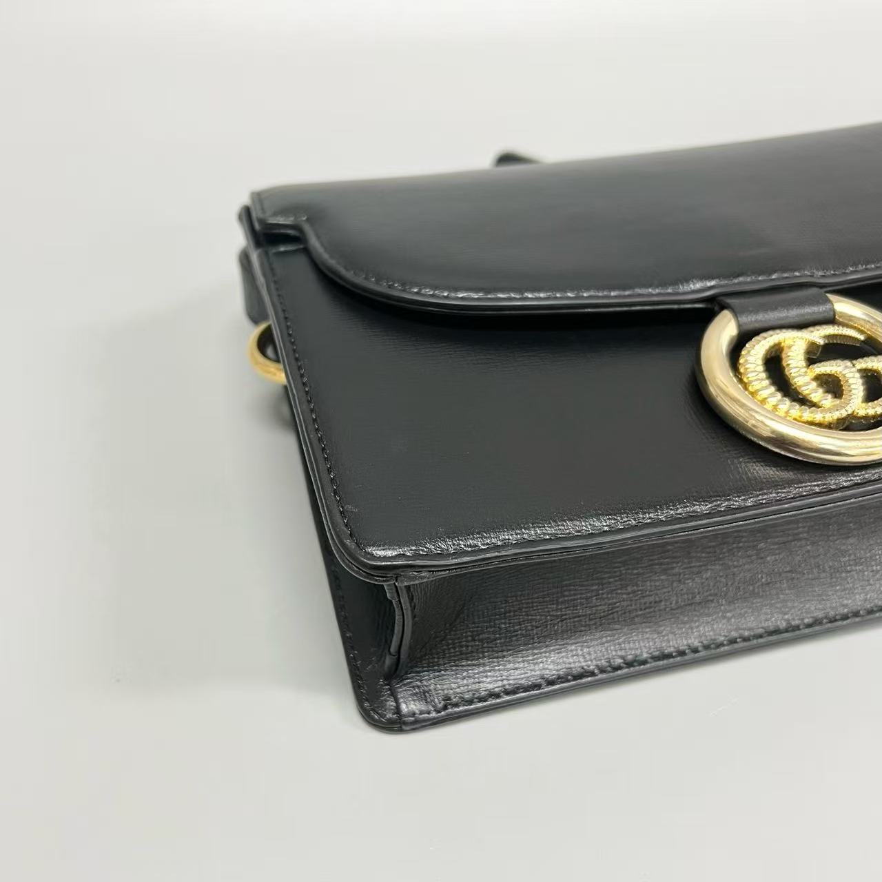 Gucci - Ring series - Textured leather - Black with Gold-Tone Hardware - (small)