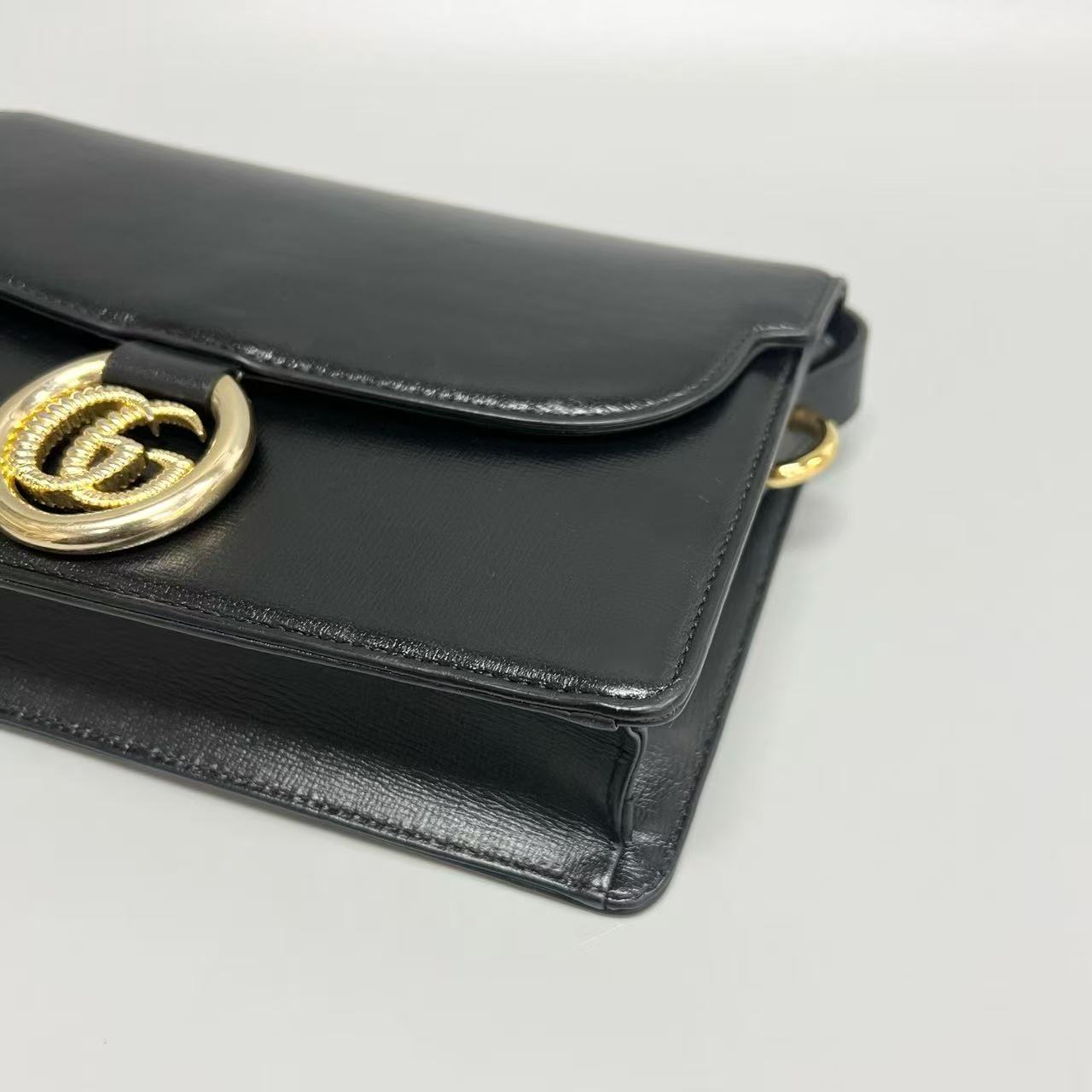 Gucci - Ring series - Textured leather - Black with Gold-Tone Hardware - (small)