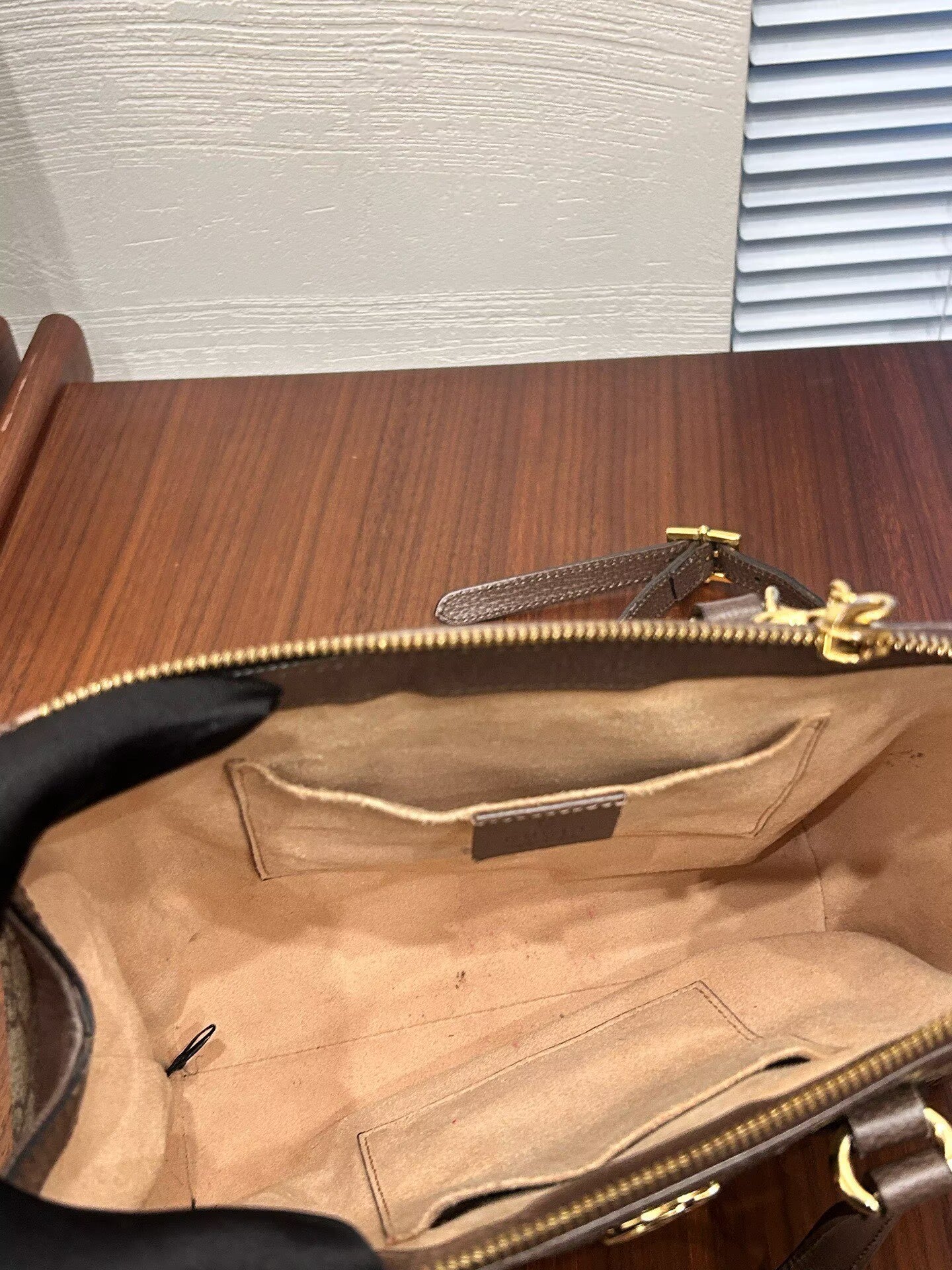 Gucci - Small Tote - GG Supreme canvas with leather trim - Beige/Brown GG Supreme with Red/Green Web - (Small)