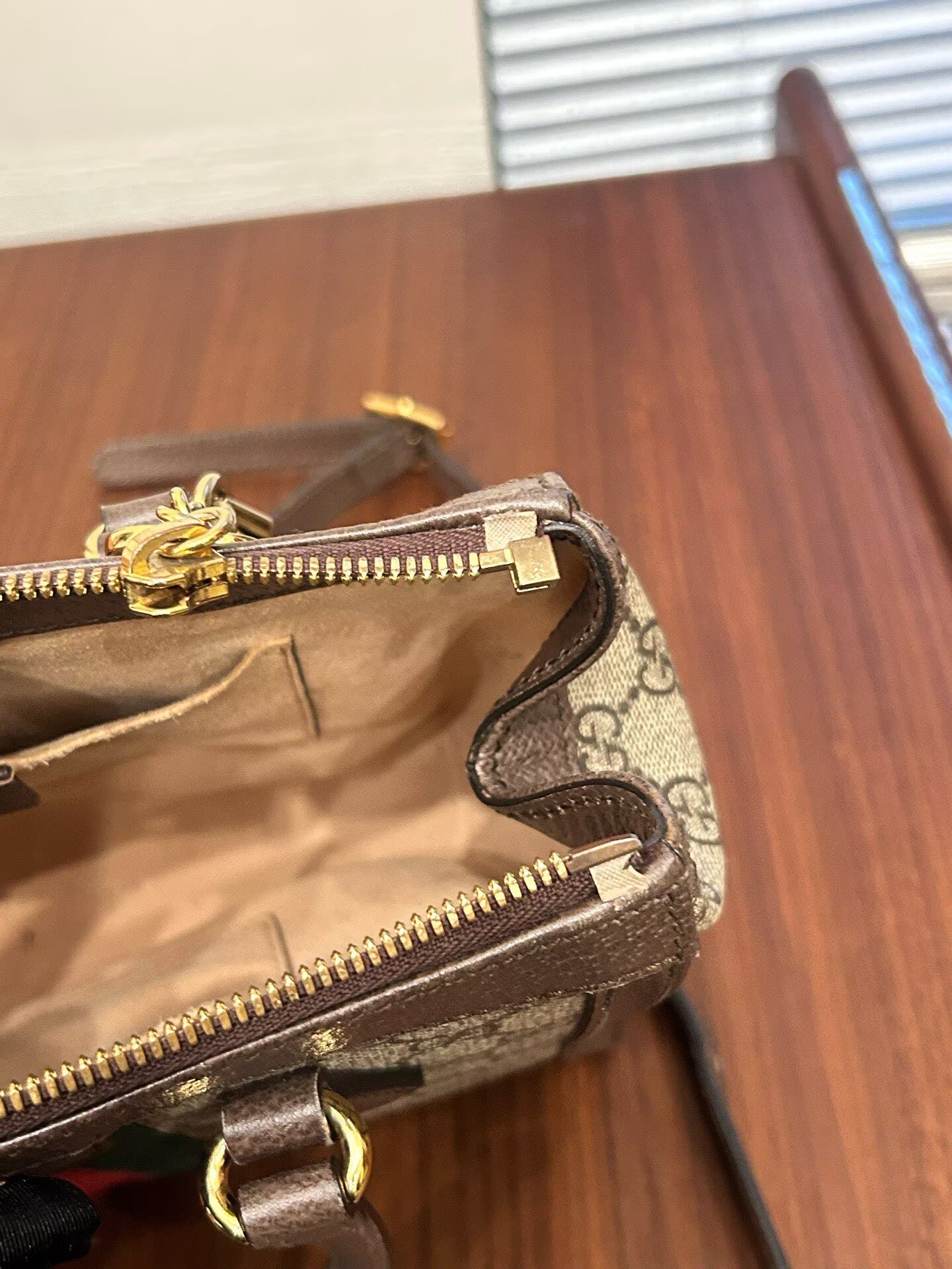 Gucci - Small Tote - GG Supreme canvas with leather trim - Beige/Brown GG Supreme with Red/Green Web - (Small)