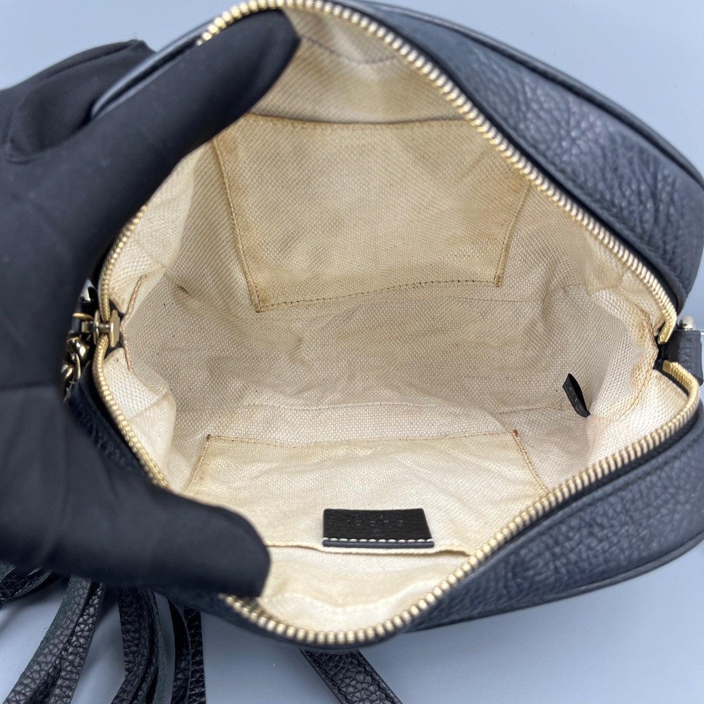 Gucci - Soho Tassel Camera Bag - Pebbled leather - Black - (Small)