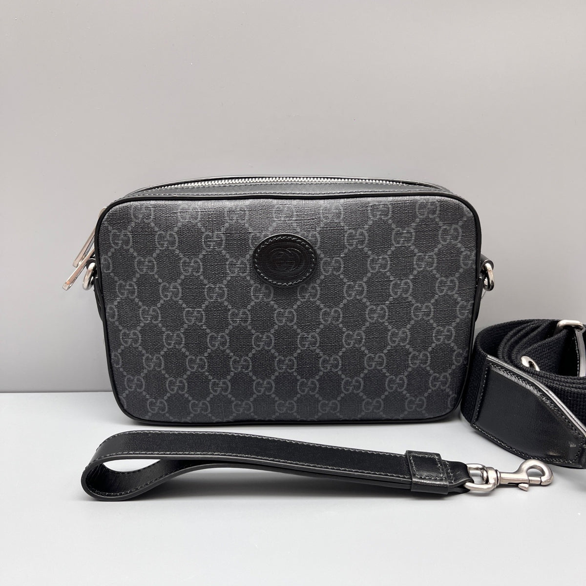 Gucci - Supreme Camera Bag - Synthetic - Black