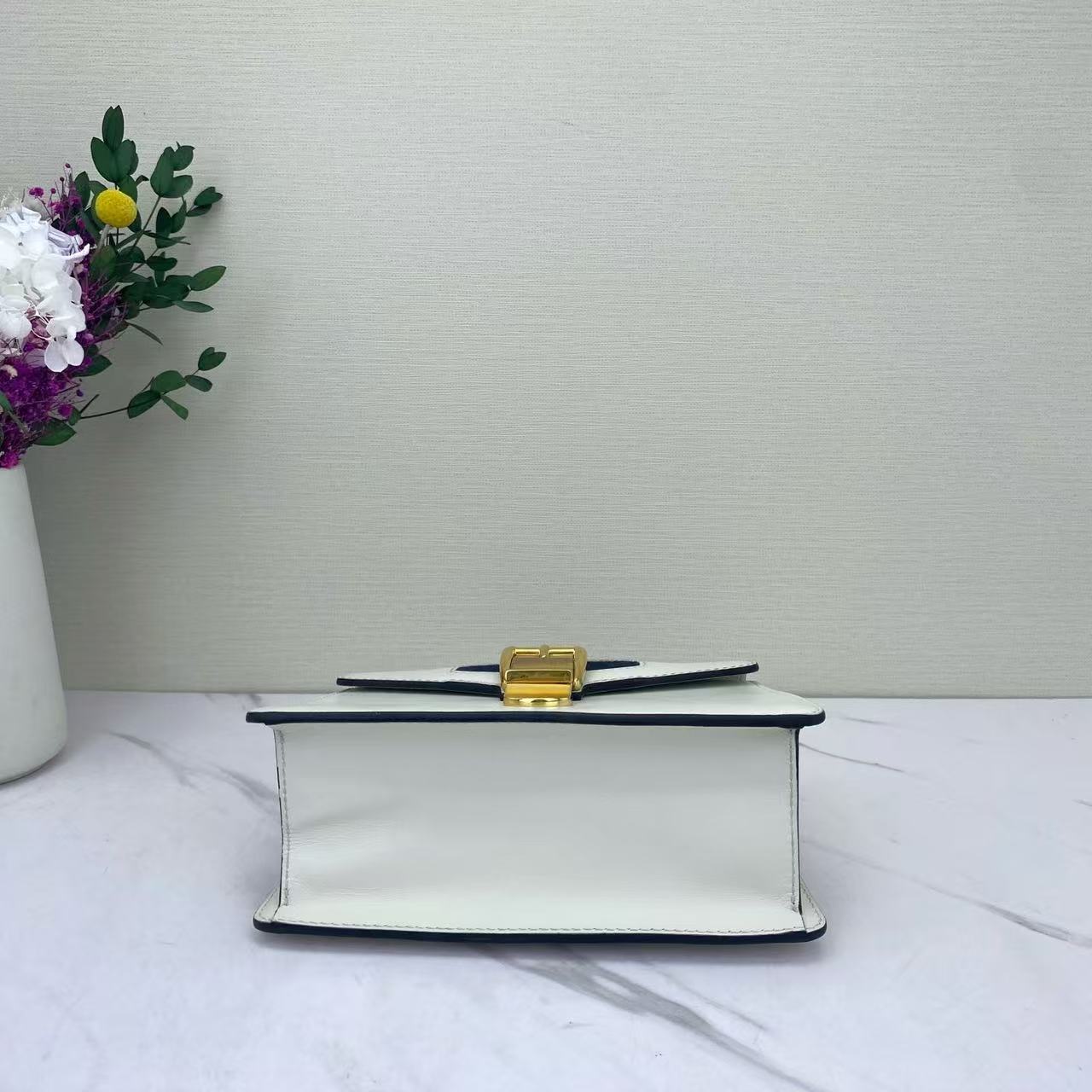 Gucci - Sylvie - Cowhide leather - White with Navy and Red Accents - (Small)