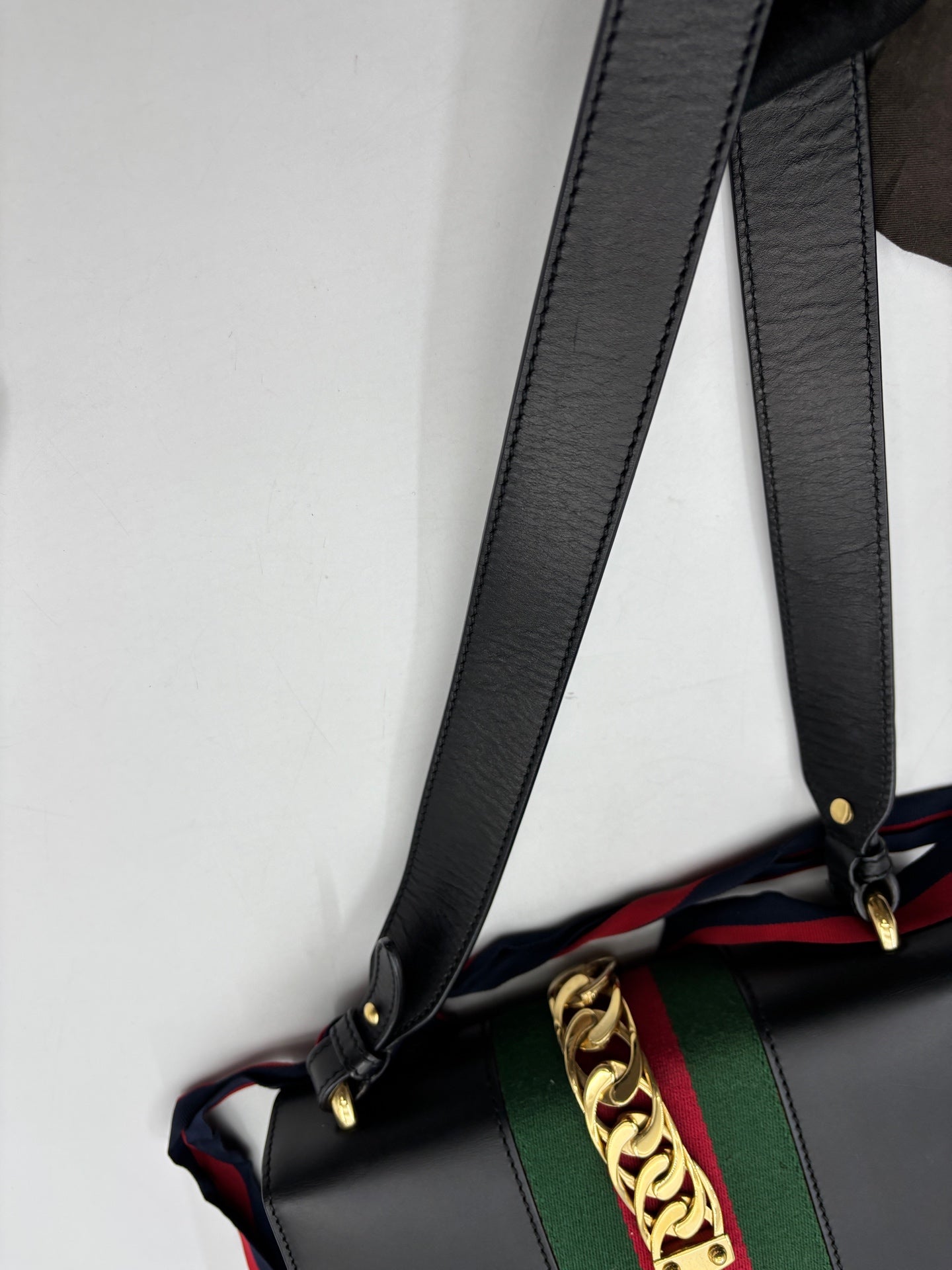 Gucci - Sylvie - Leather - Black - (small)