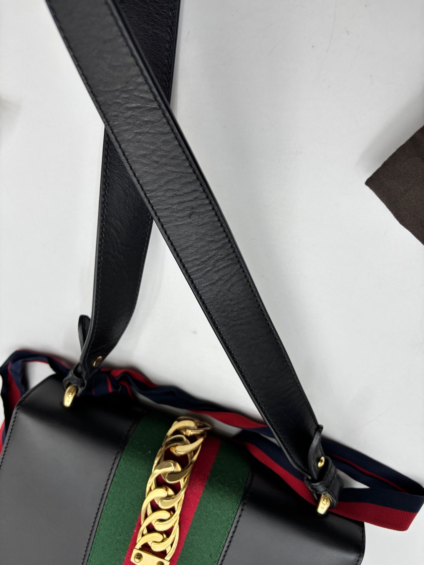 Gucci - Sylvie - Leather - Black - (small)