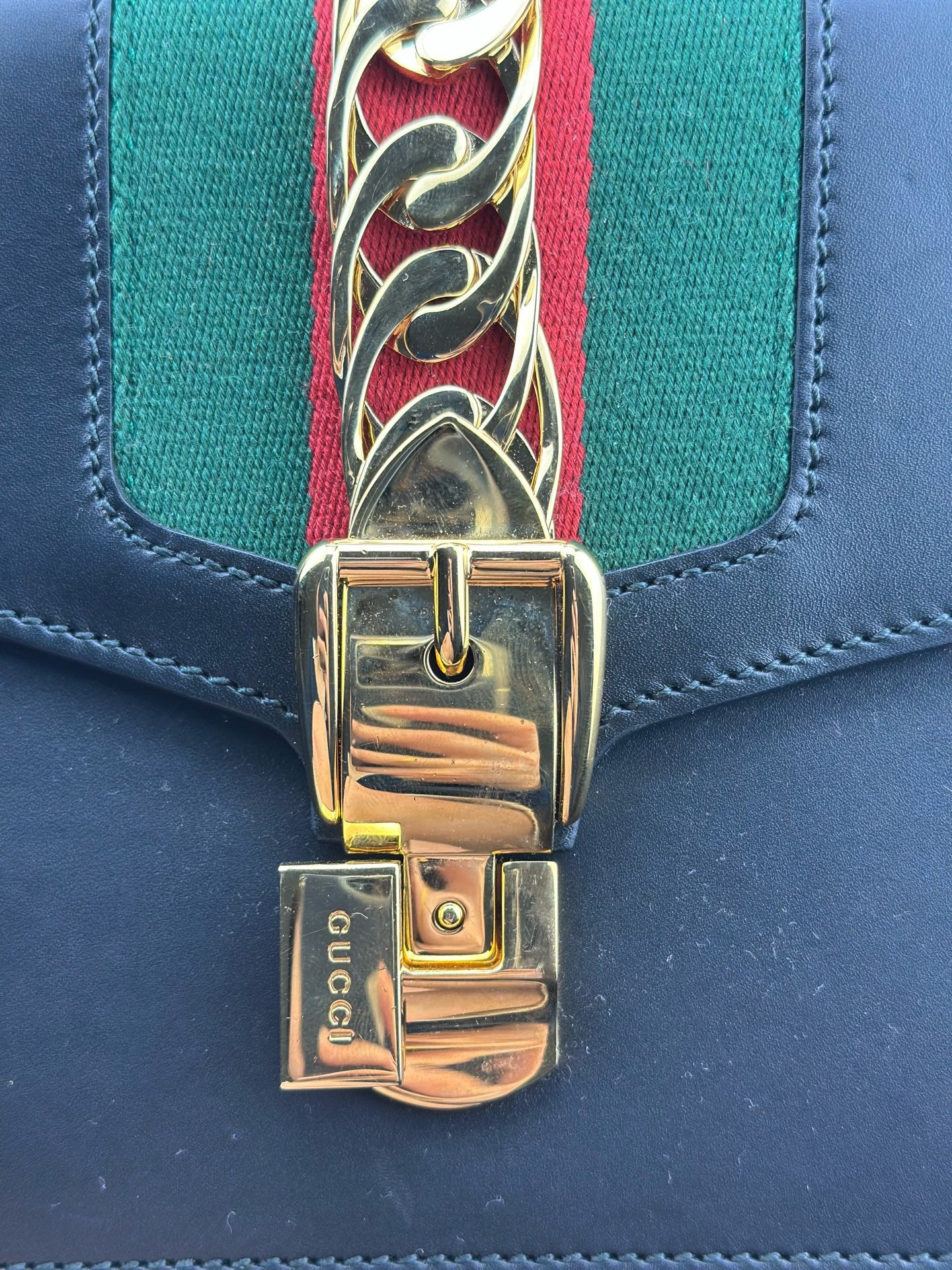 Gucci - Sylvie - Smooth leather - Black with Web stripe - (Small)