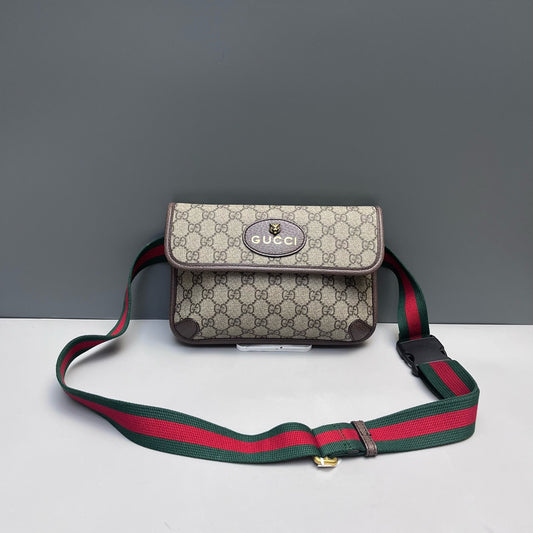 Gucci - Tiger Head Belt Bag - GG Supreme canvas with leather trim - Beige with brown trim and red/green web - (small)