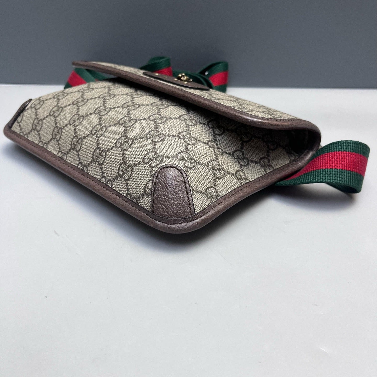 Gucci - Tiger Head Belt Bag - GG Supreme canvas with leather trim - Beige with brown trim and red/green web - (small)