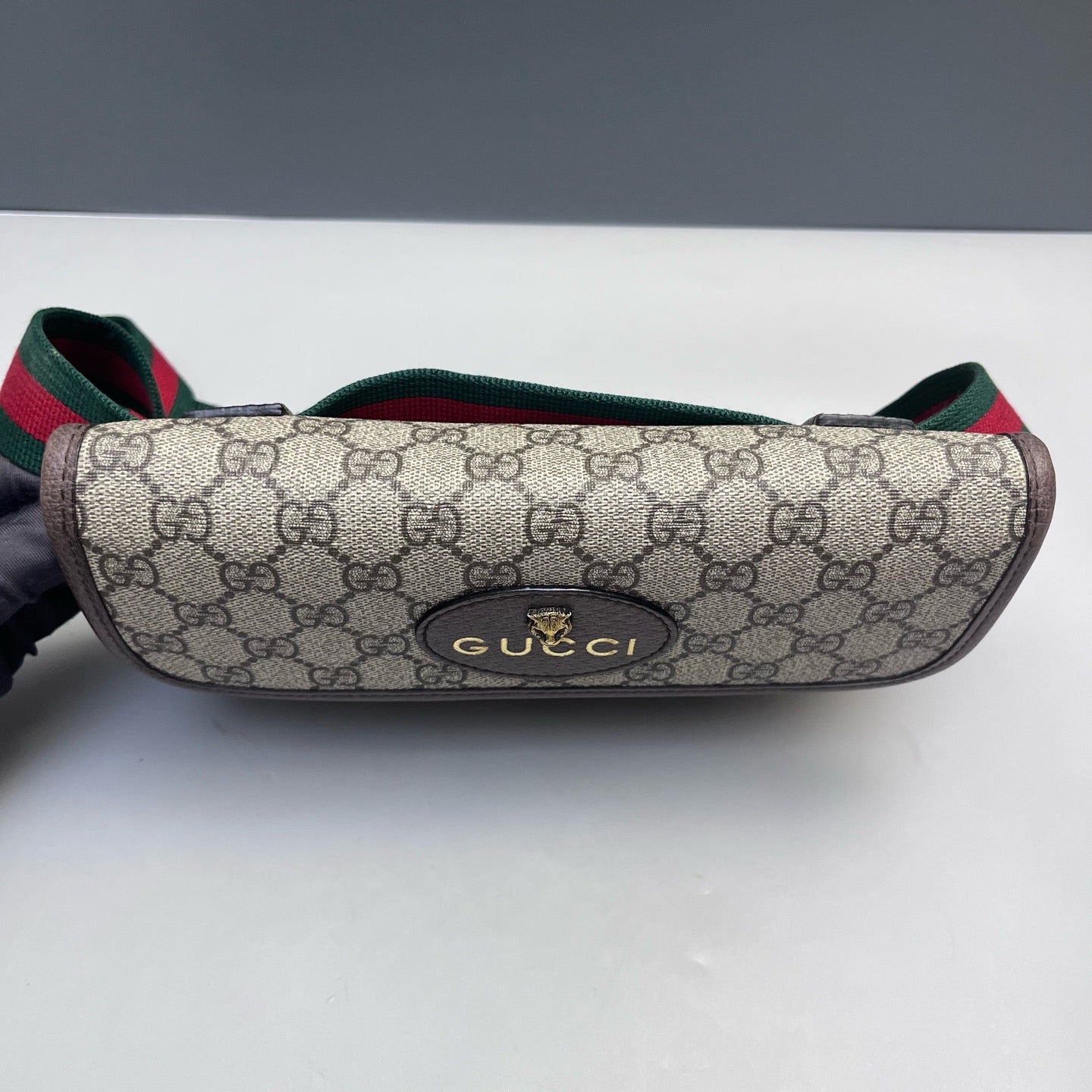 Gucci - Tiger Head Belt Bag - GG Supreme canvas with leather trim - Beige with brown trim and red/green web - (small)