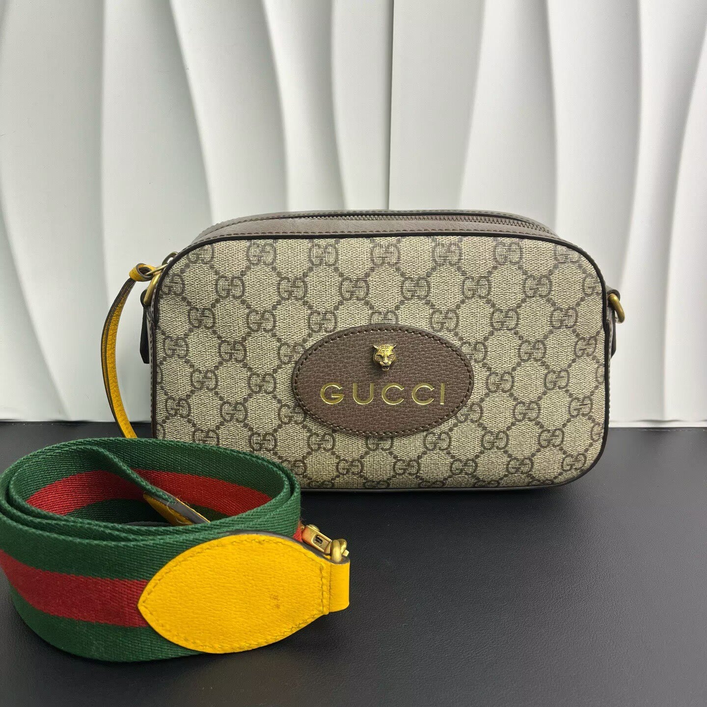 Gucci - Tiger Head Camera Bag - GG Supreme canvas, leather - Beige, Brown, Green, Red - (Small)
