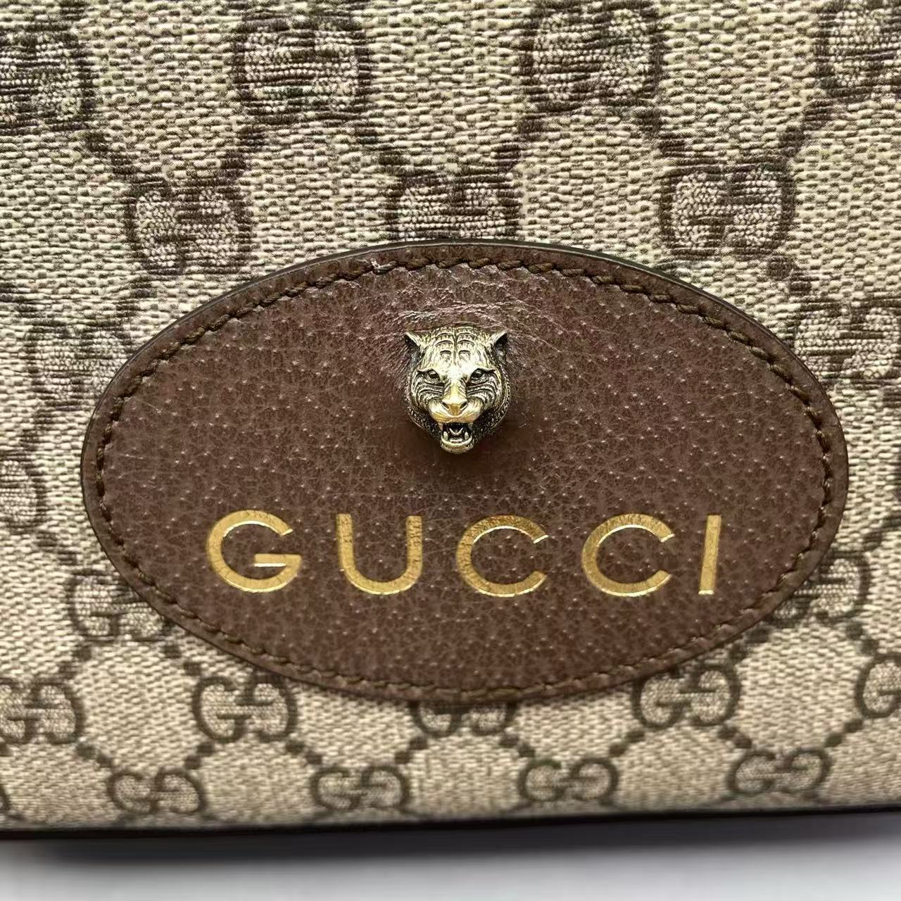 Gucci - Tiger Head Camera Bag - GG Supreme canvas with leather trim - Beige and Brown with Yellow Accents - (small)