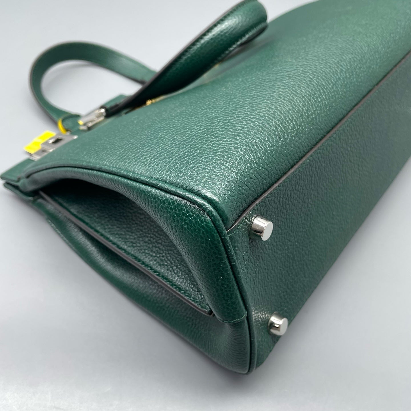 Gucci - Zumi - Grained leather - Green with Mixed-Tone Hardware - (small)