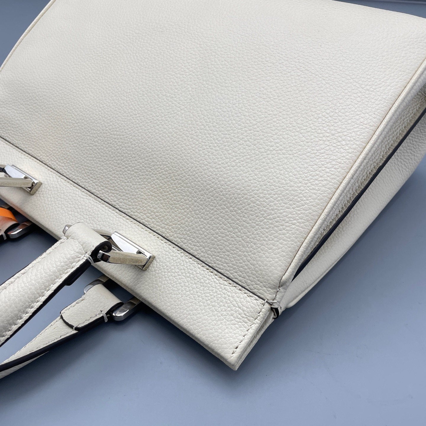Gucci - Zumi - Grained leather - White - (Small)