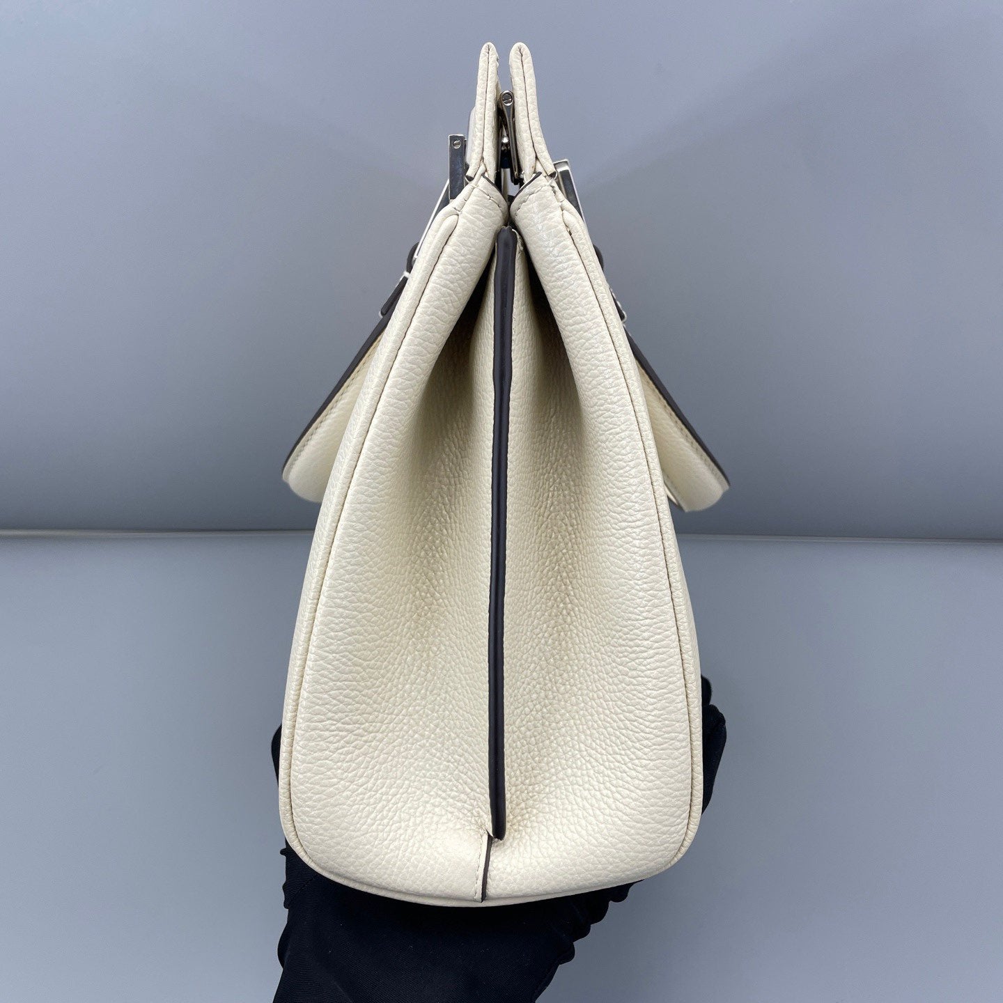 Gucci - Zumi - Grained leather - White - (Small)