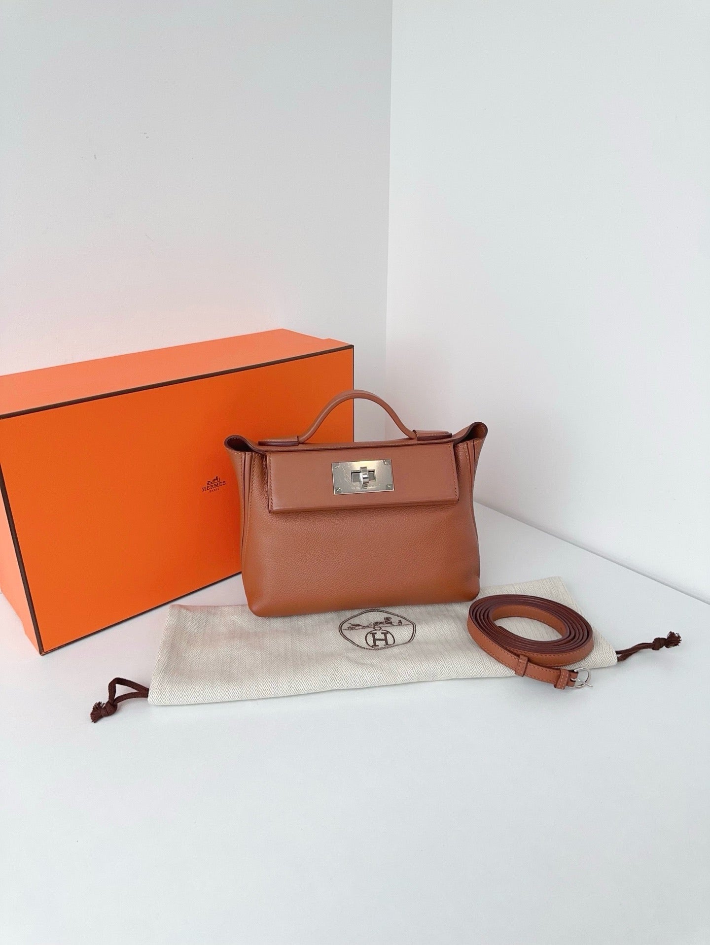 Hermès - 2424 - Leather - Brown - (mini)