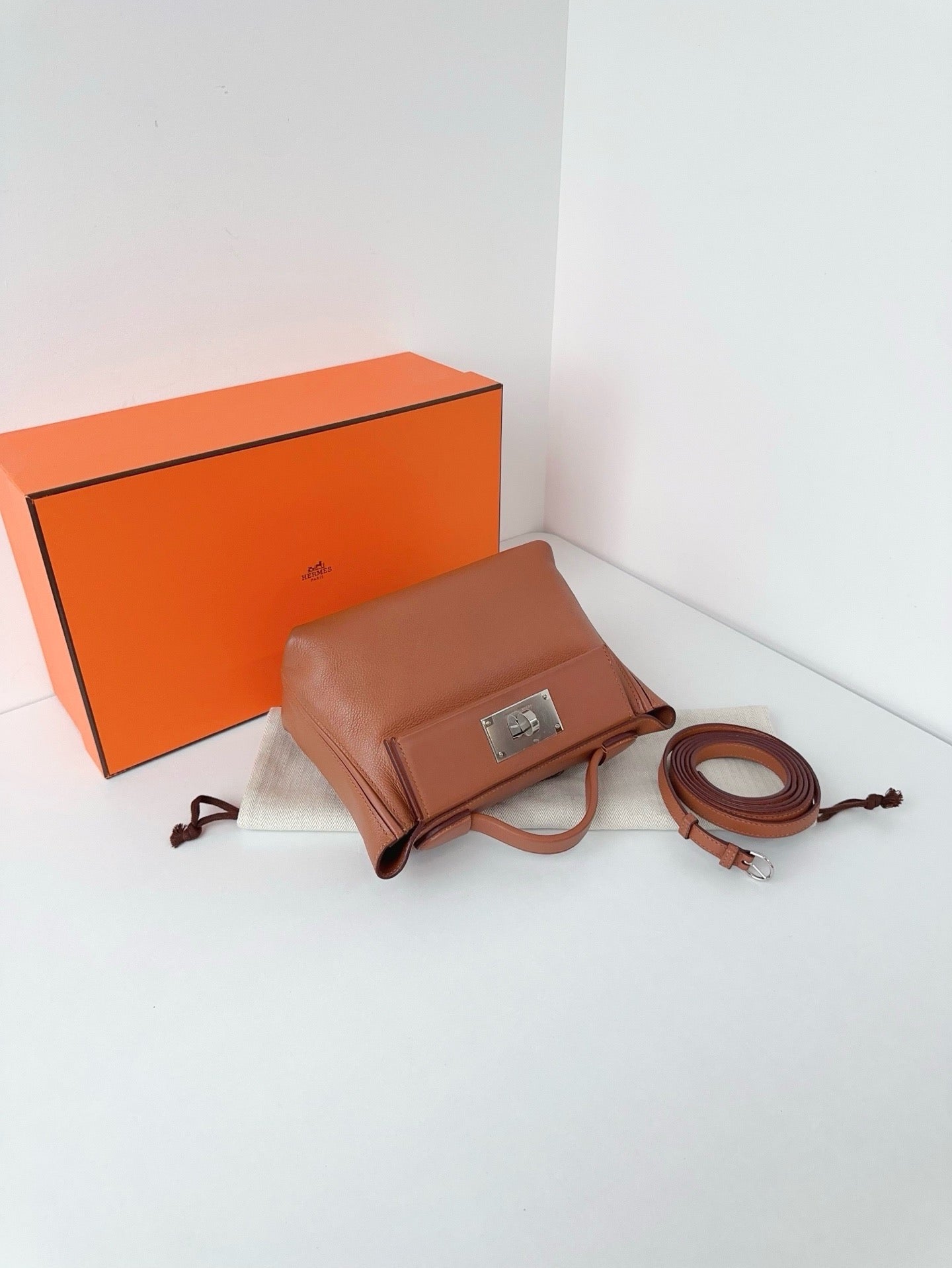 Hermès - 2424 - Leather - Brown - (mini)