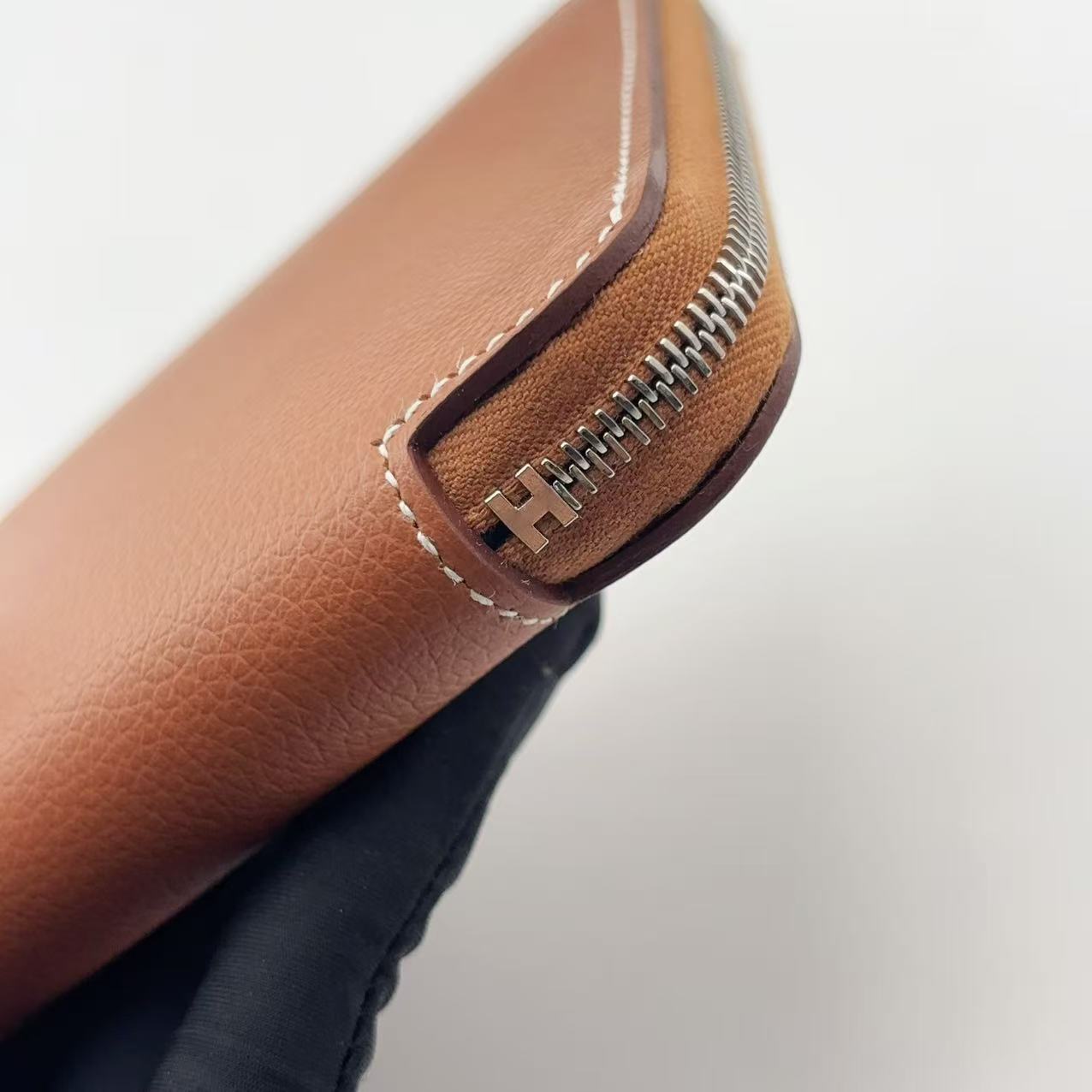 Hermes - Azap Silk'In - Leather - Gold - (medium)